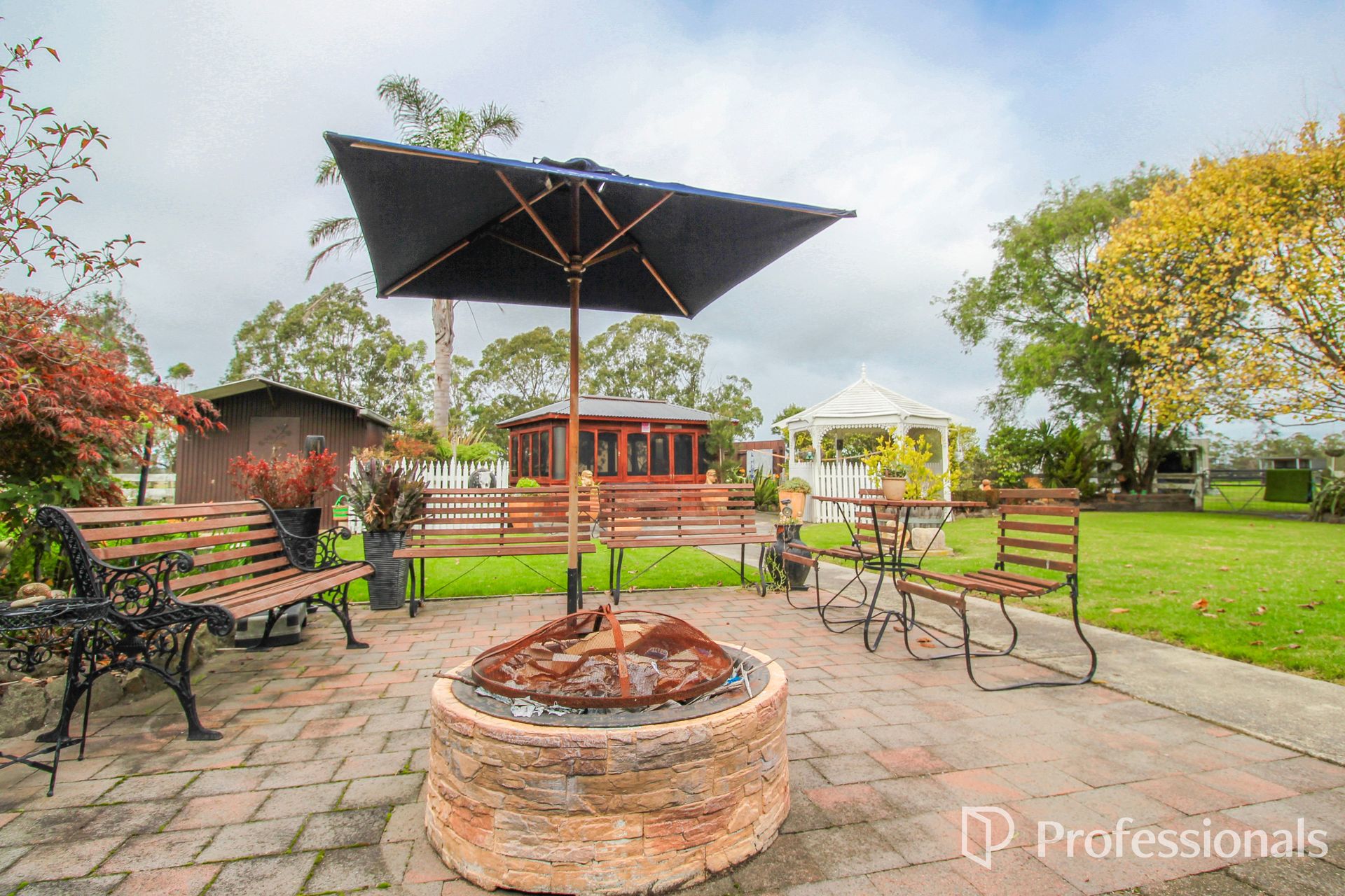 4-bedroom house at HILDALE OAKS 28 NAPIER ROAD, WON WRON VIC 3971, Wellington, Victoria