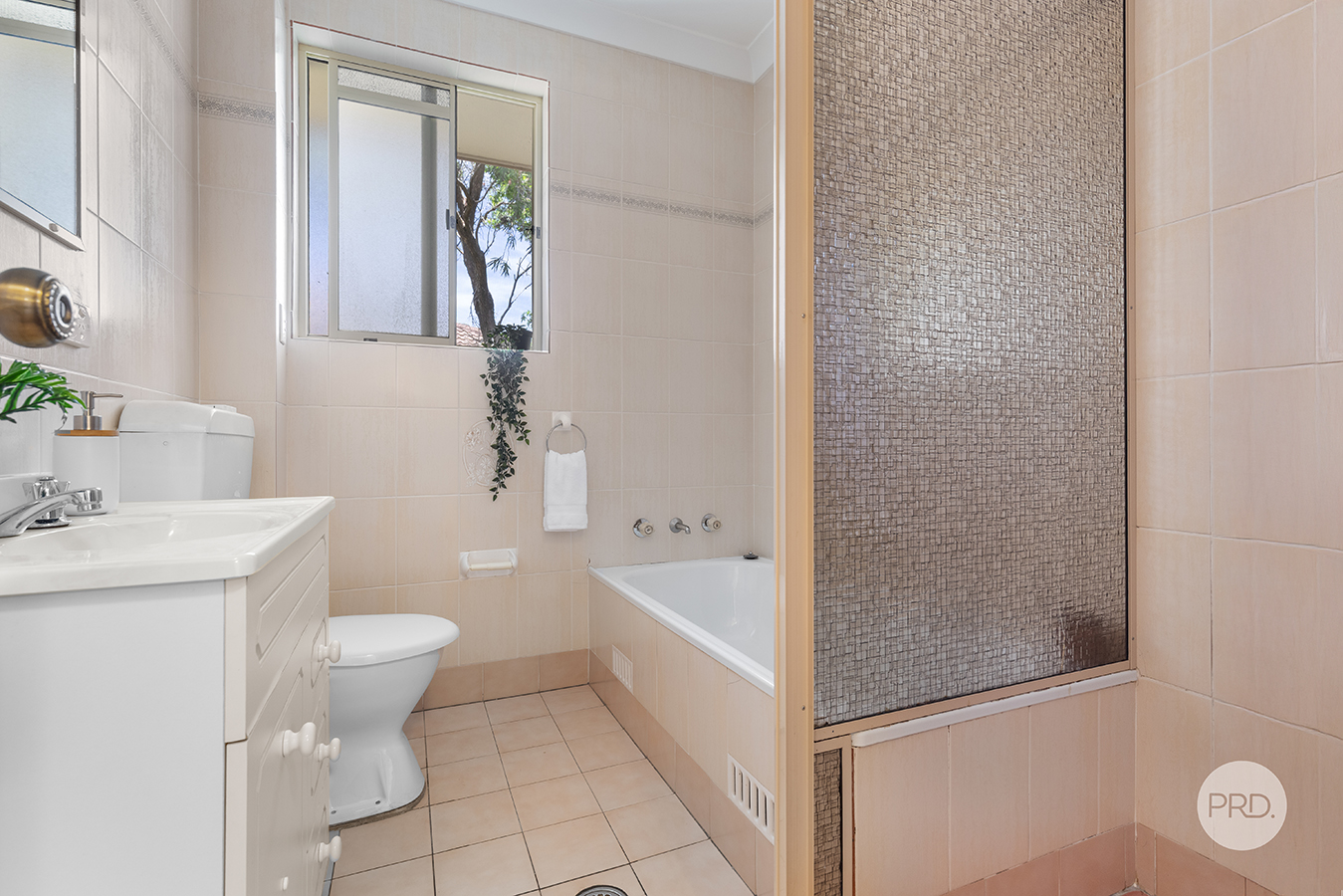 8/35 Letitia Street, Oatley, NSW 2223 - Image 8