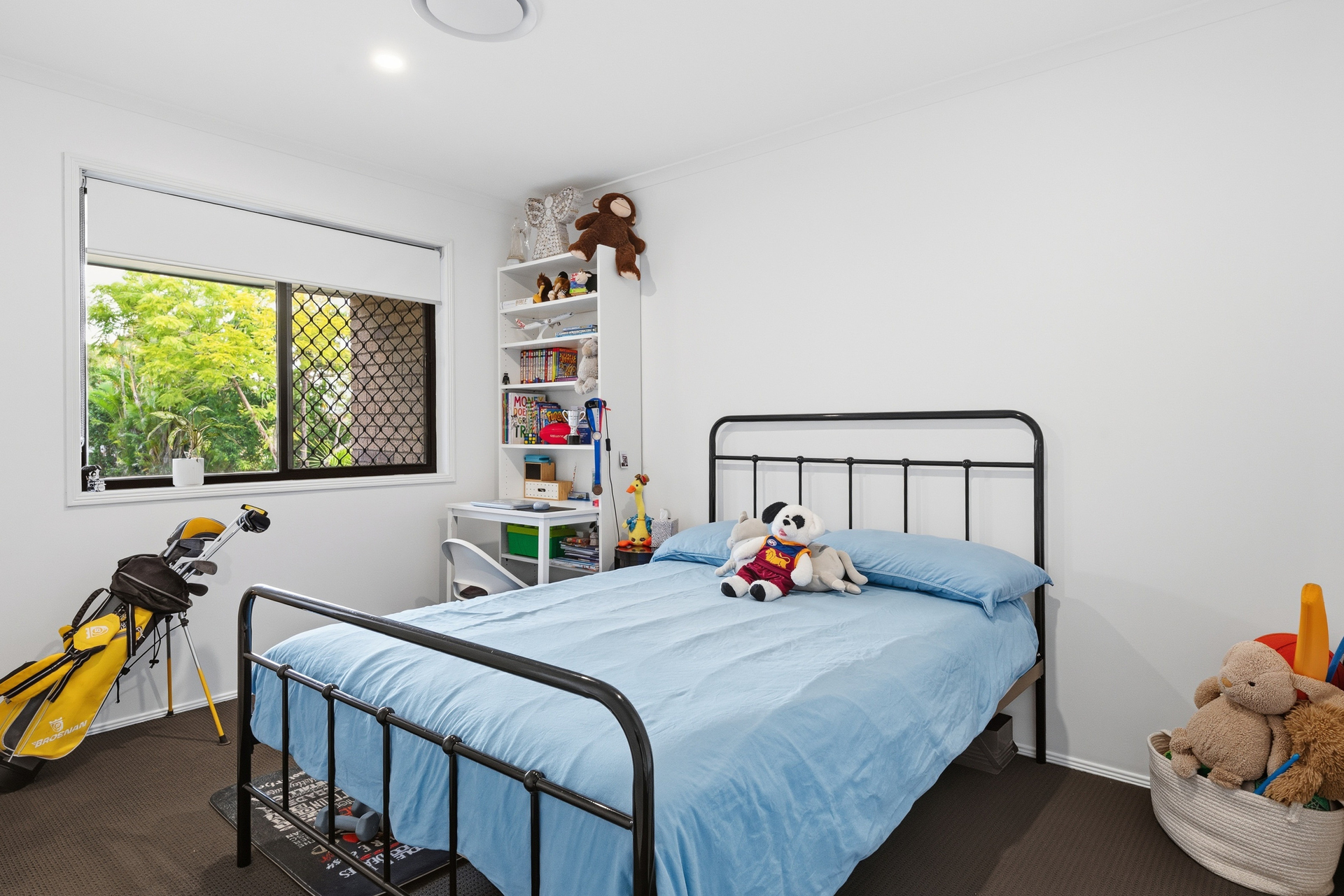3-bedroom house at 5 Roper Place, Kallangur, QLD 4503, Moreton Bay, Queensland