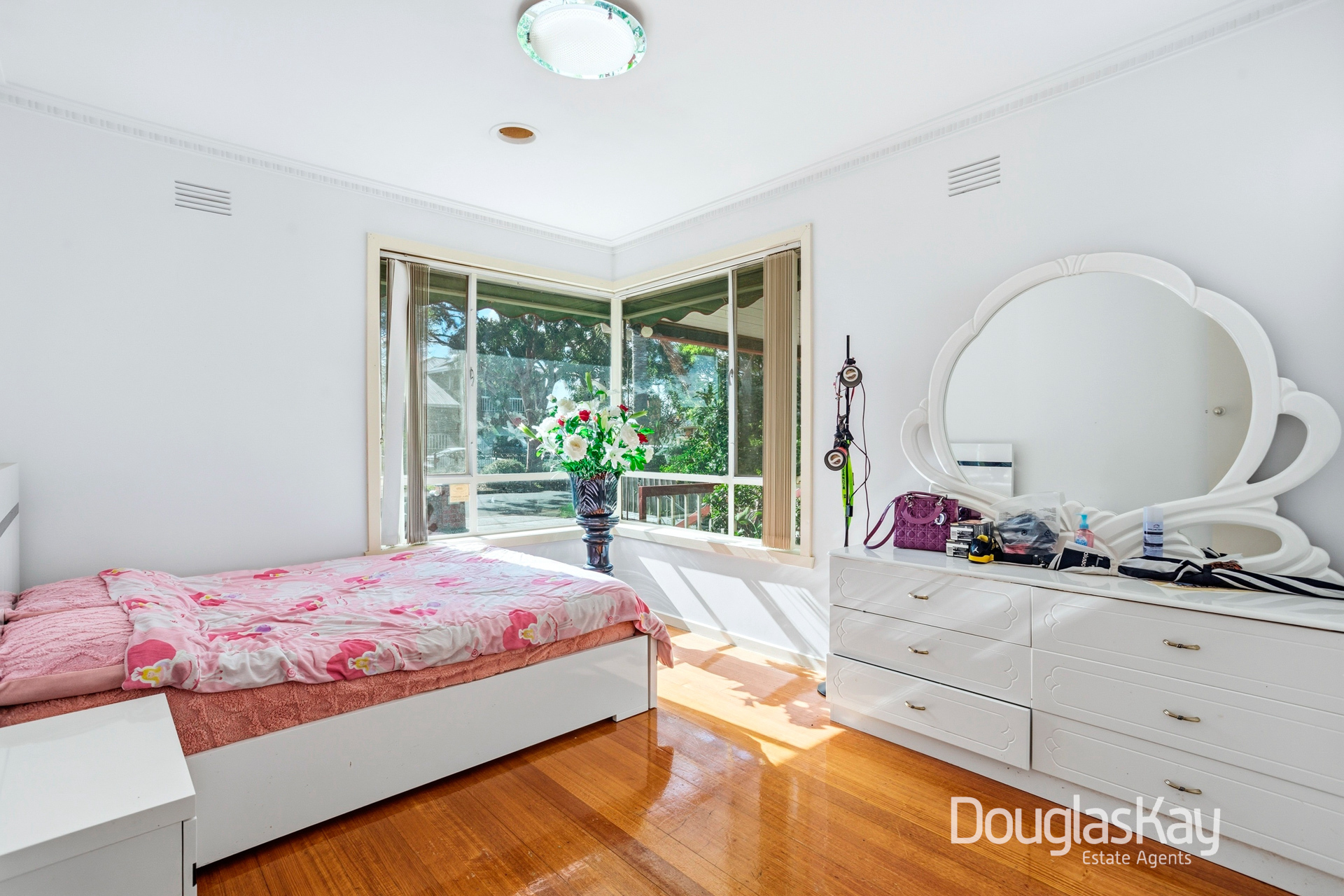 47 HILMA STREET, Sunshine West VIC 3020 - Image 8
