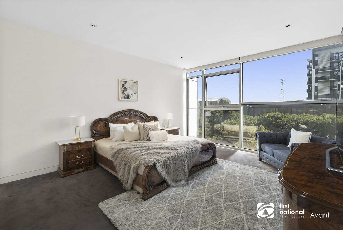 4-bedroom unit at 11 AUGUSTA AVENUE, Docklands VIC 3008, Melbourne, Victoria