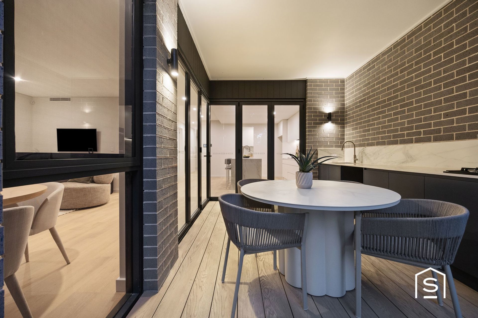 5-bedroom unit at 24 Edgar Street, Eastwood, NSW 2122, Ryde, New South Wales