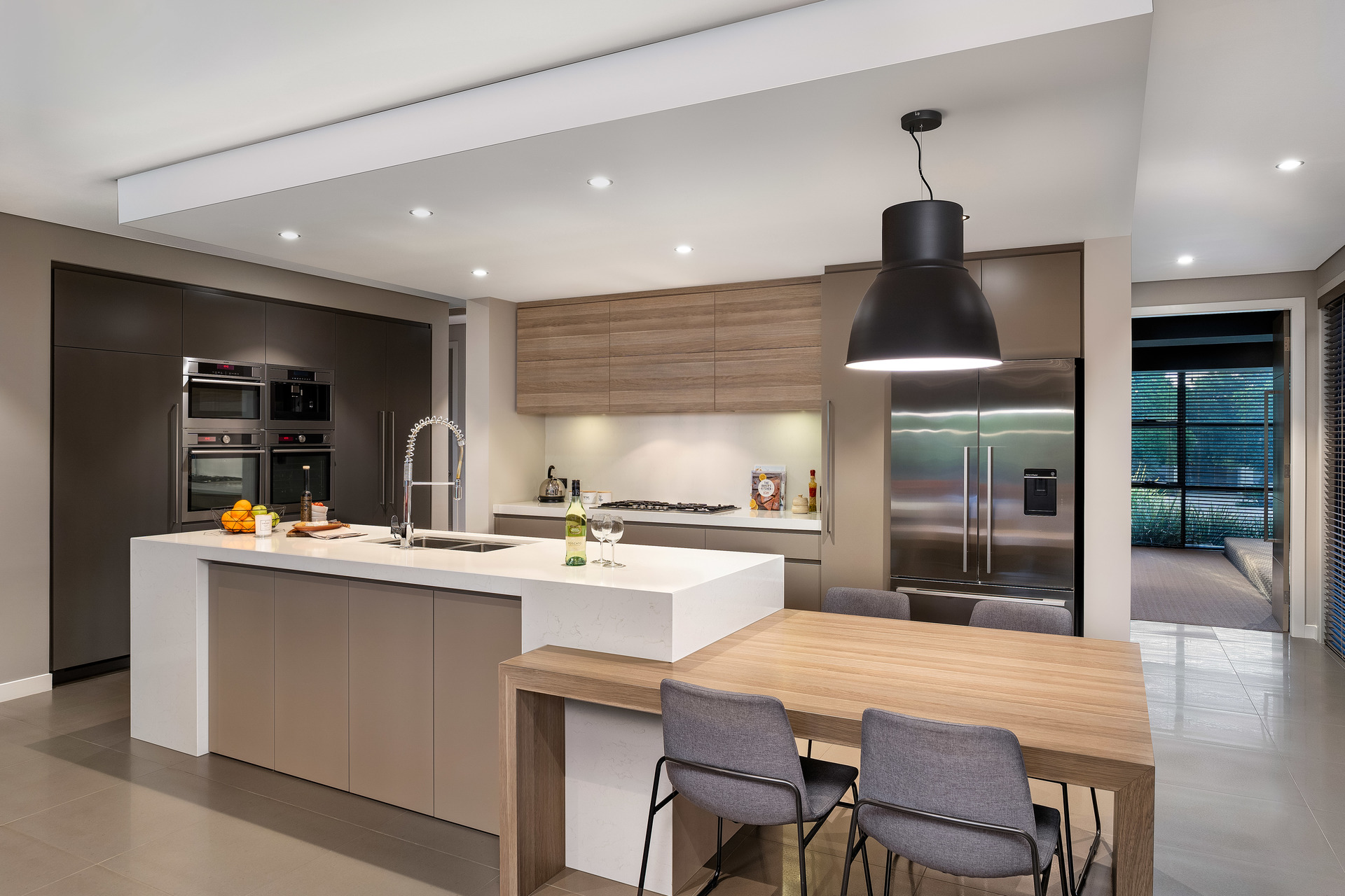 6-bedroom house at 21 TWIN CREEKS DRIVE, Luddenham NSW 2745, Liverpool, New South Wales