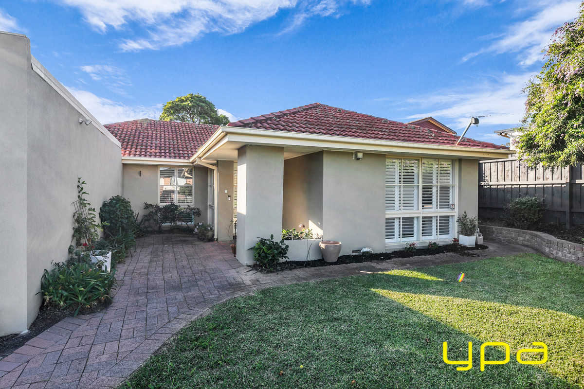7 ALLUMBA DRIVE, St Helena VIC 3088 - Image 1