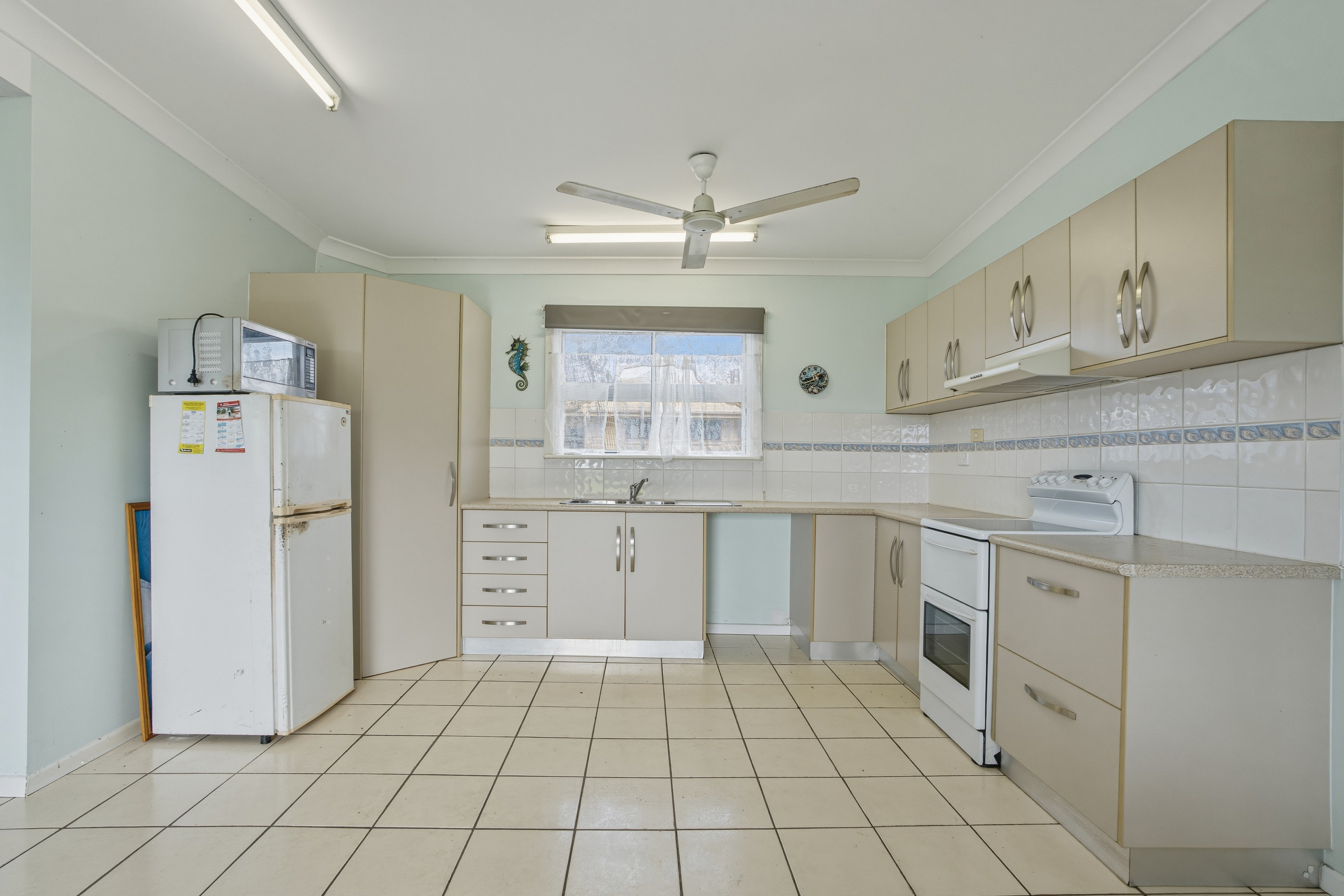 5 GOBIE STREET, Kurrimine Beach QLD 4871 - Image 8