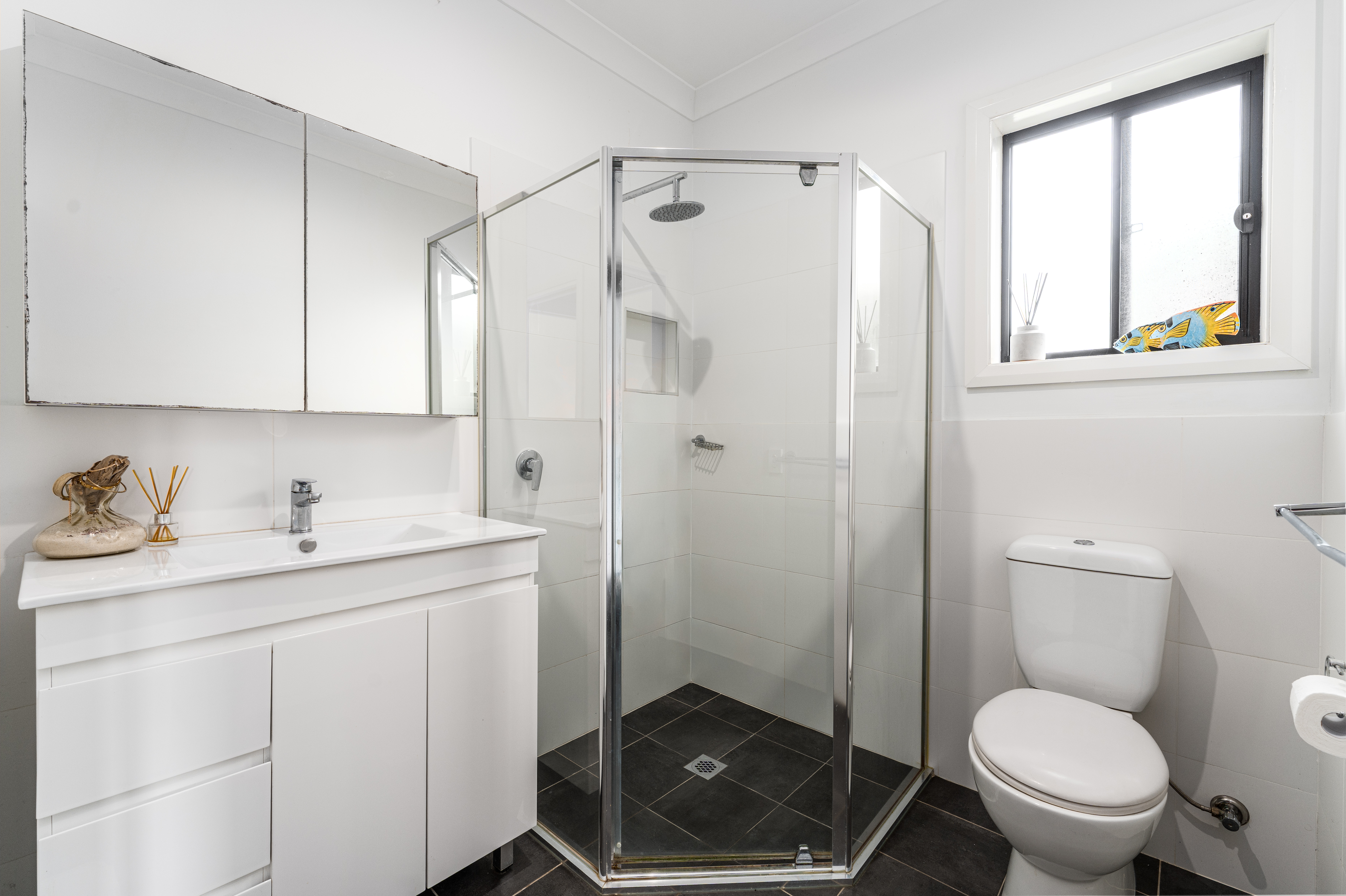 3-bedroom house at 4 The Crescent, Helensburgh, Nsw, 2508, Wollongong, New South Wales