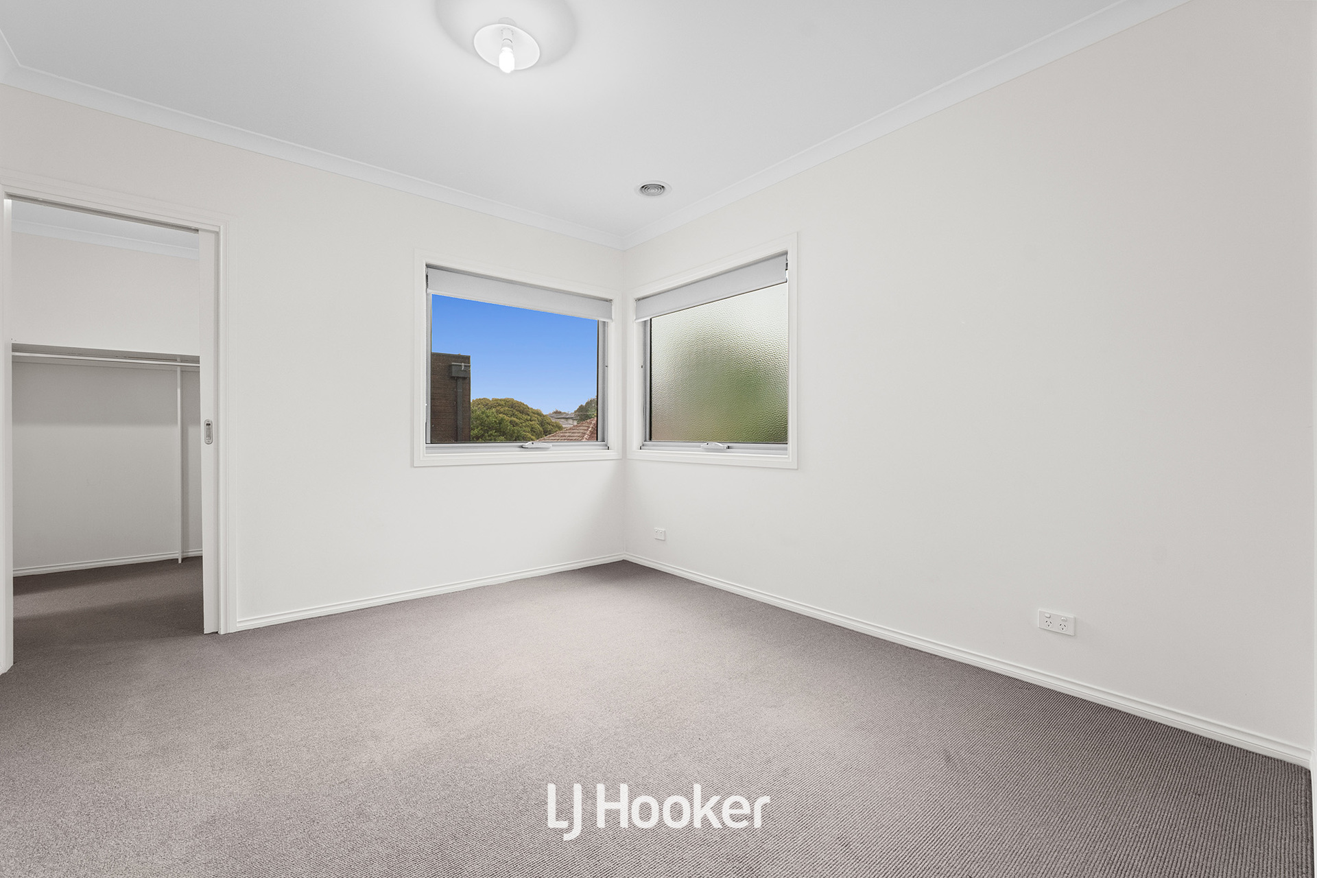 UNIT 3 29 BURROWS AVENUE, Dandenong VIC 3175 - Image 8
