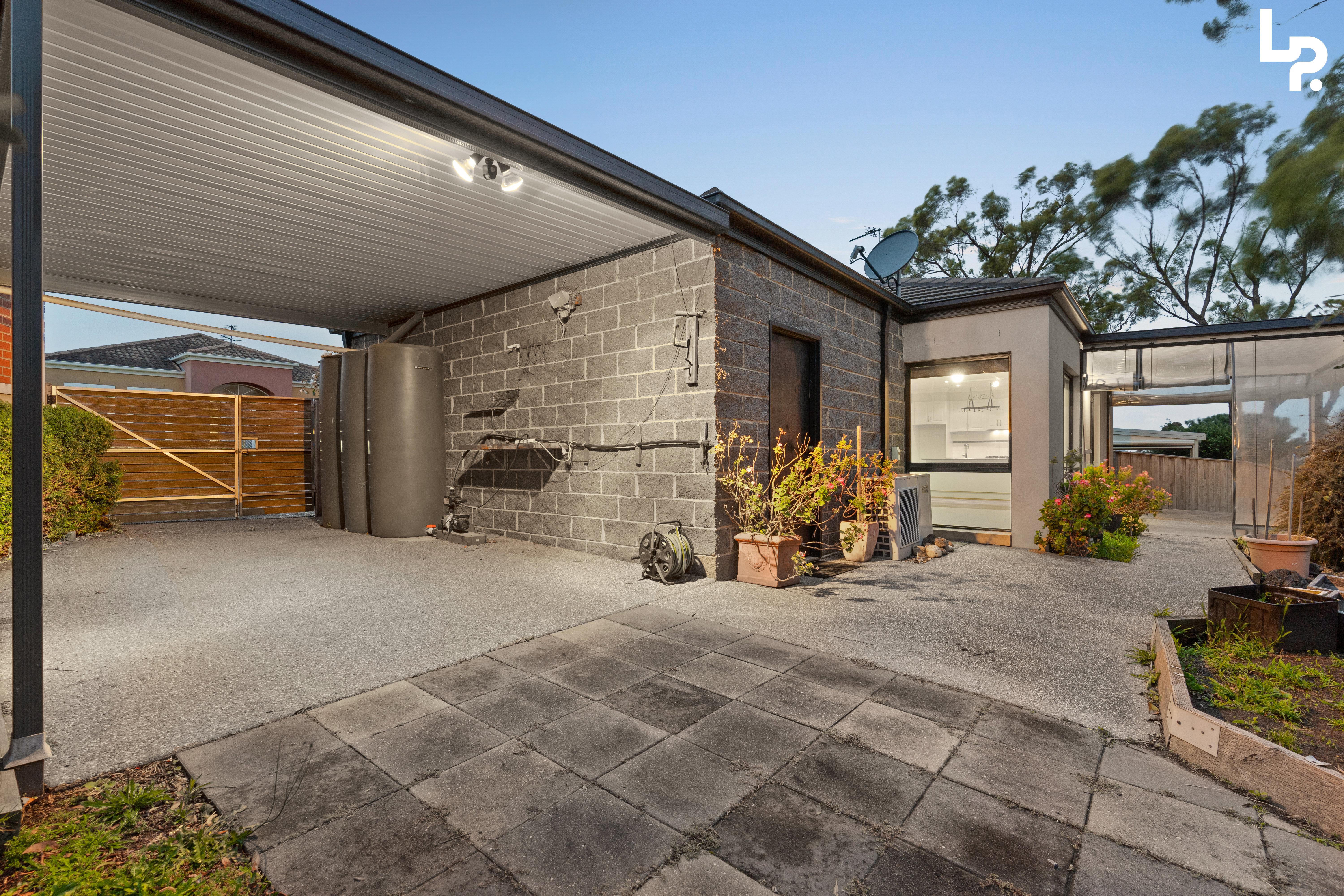 2-bedroom unit at 10 27 JEFFERSON ROAD, GARFIELD VIC 3814, Cardinia, Victoria