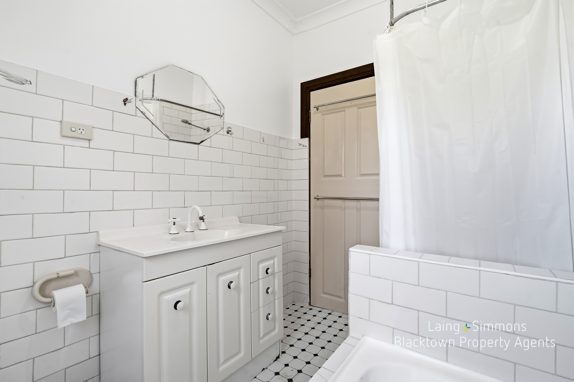 79 LALOR ROAD, Quakers Hill NSW 2763 - Image 10