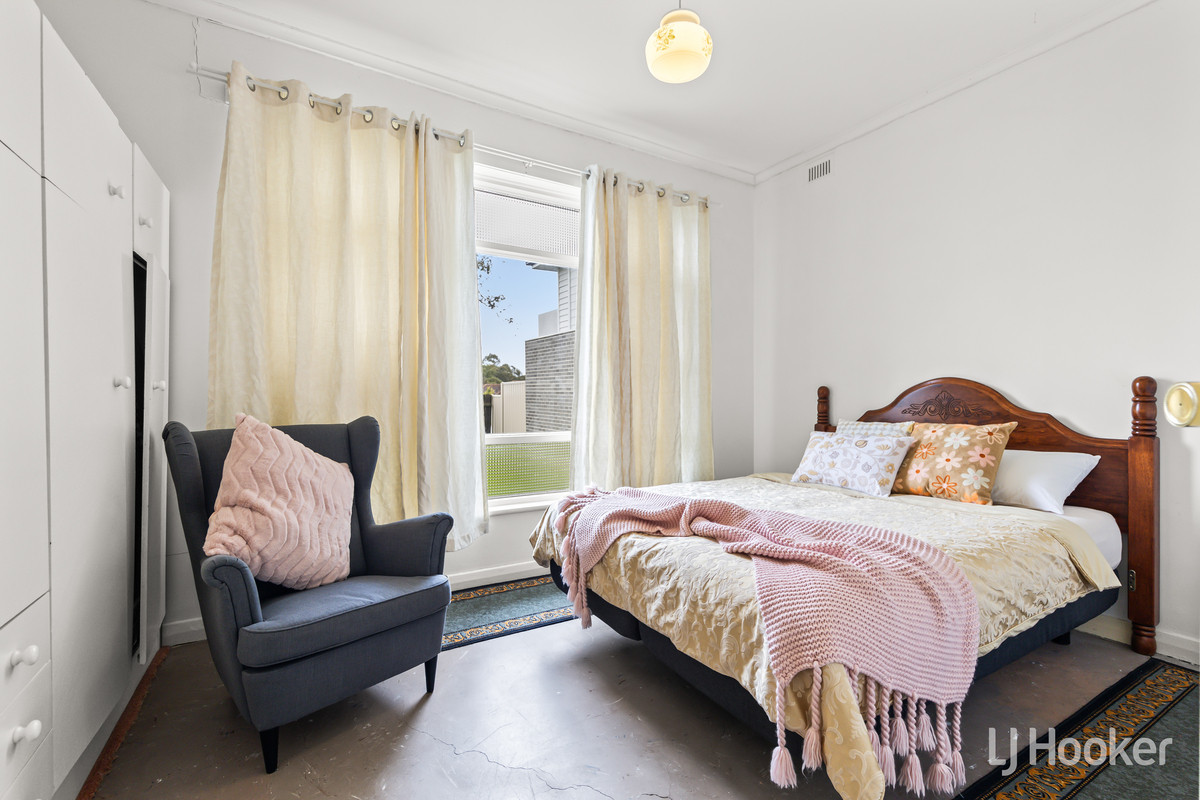 3-bedroom house at 1049 North East Road, Ridgehaven SA 5097, Tea Tree Gully, South Australia