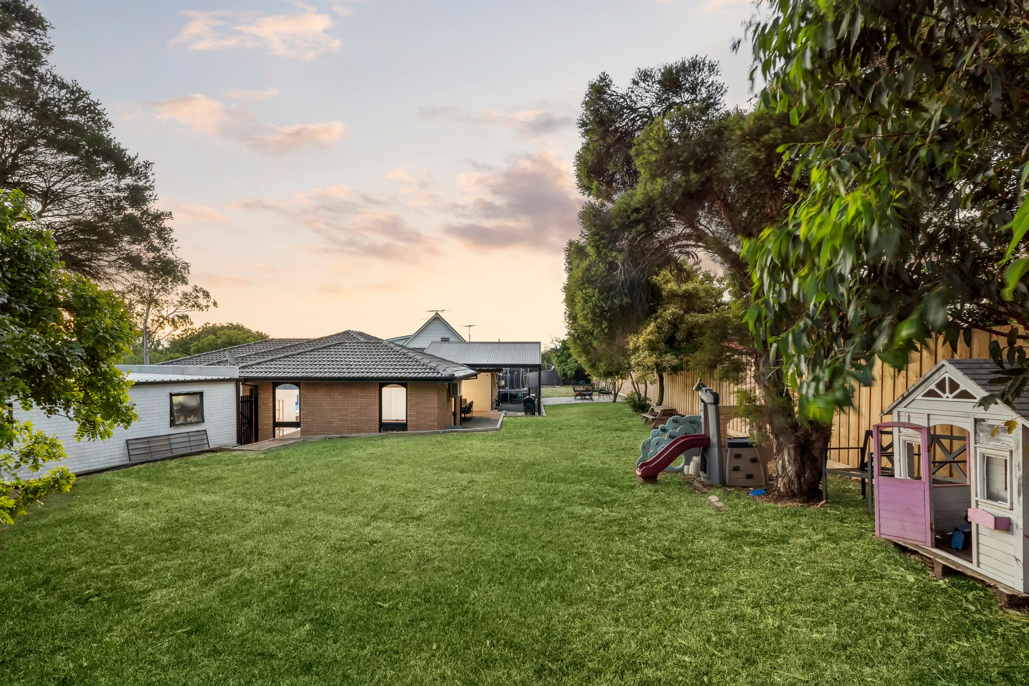 18 Clivedon Court, Leopold, VIC 3224 - Image 1