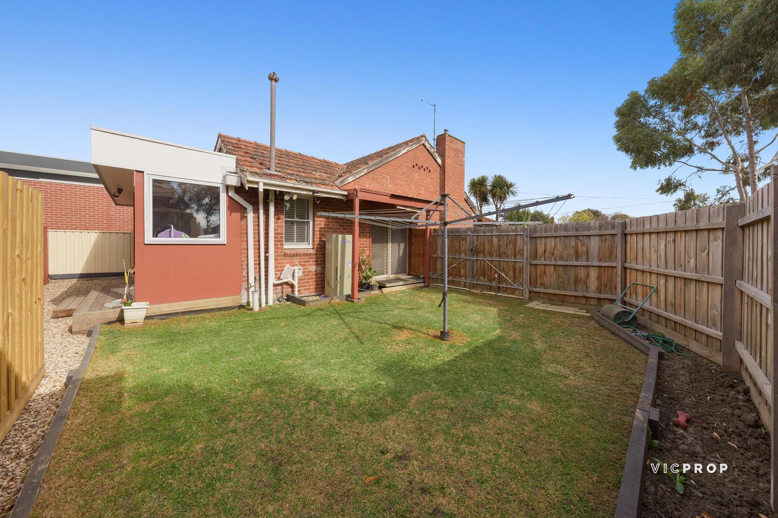 6-bedroom house at 13 Dedrick Grove, Braybrook, Vic, 3019, Maribyrnong, Victoria
