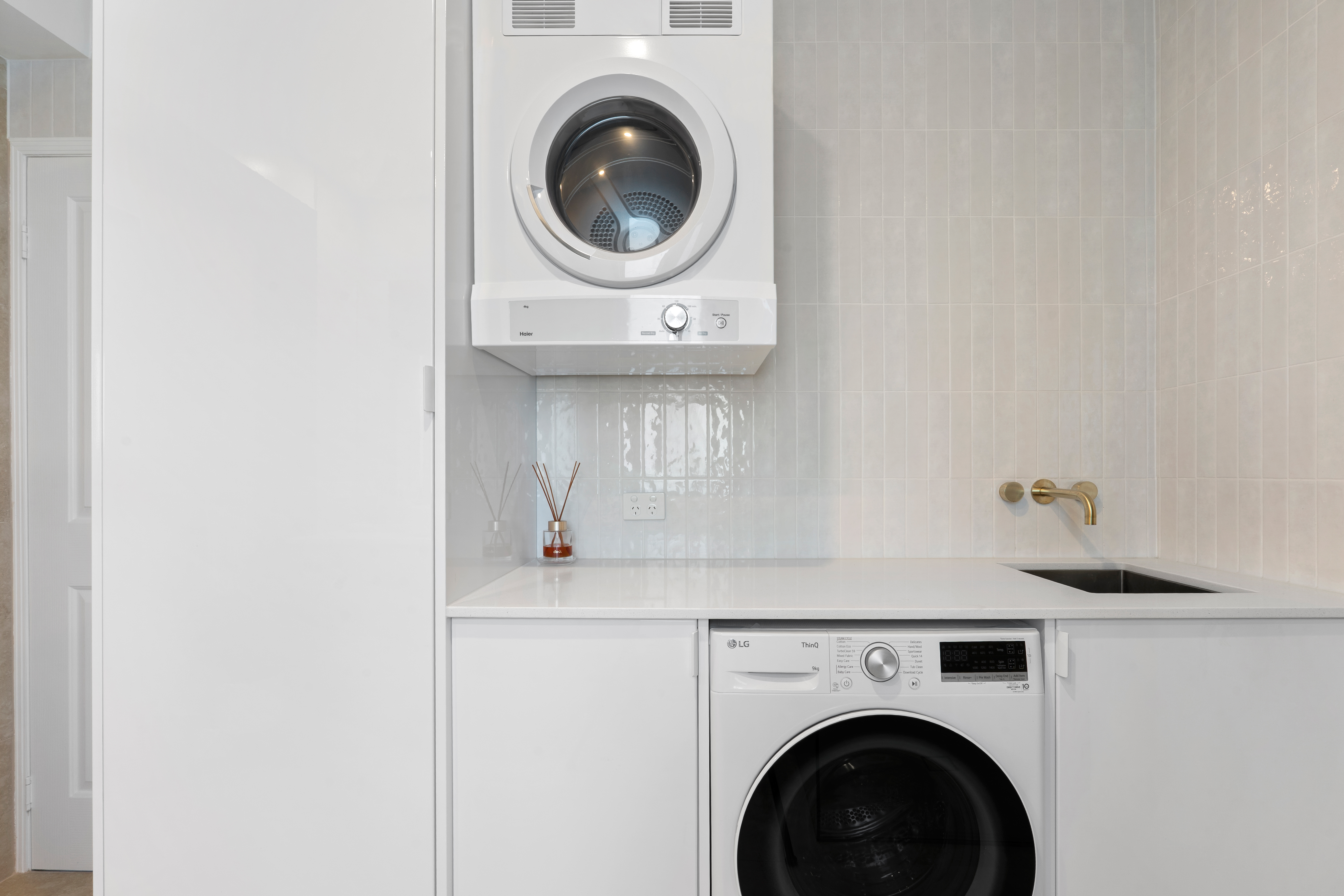 2-bedroom unit at 21/21-25 Peerless Avenue, Mermaid Beach, QLD 4218, Gold Coast, Queensland