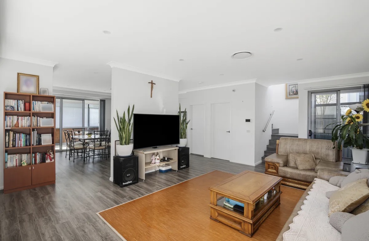 32 Hargrave Road, Lalor Park, NSW 2147 - Image 4