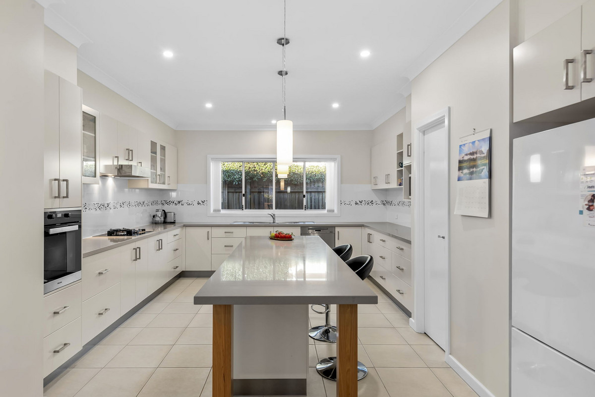 32 COLLIER STREET, Rangeville QLD 4350 - Image 2