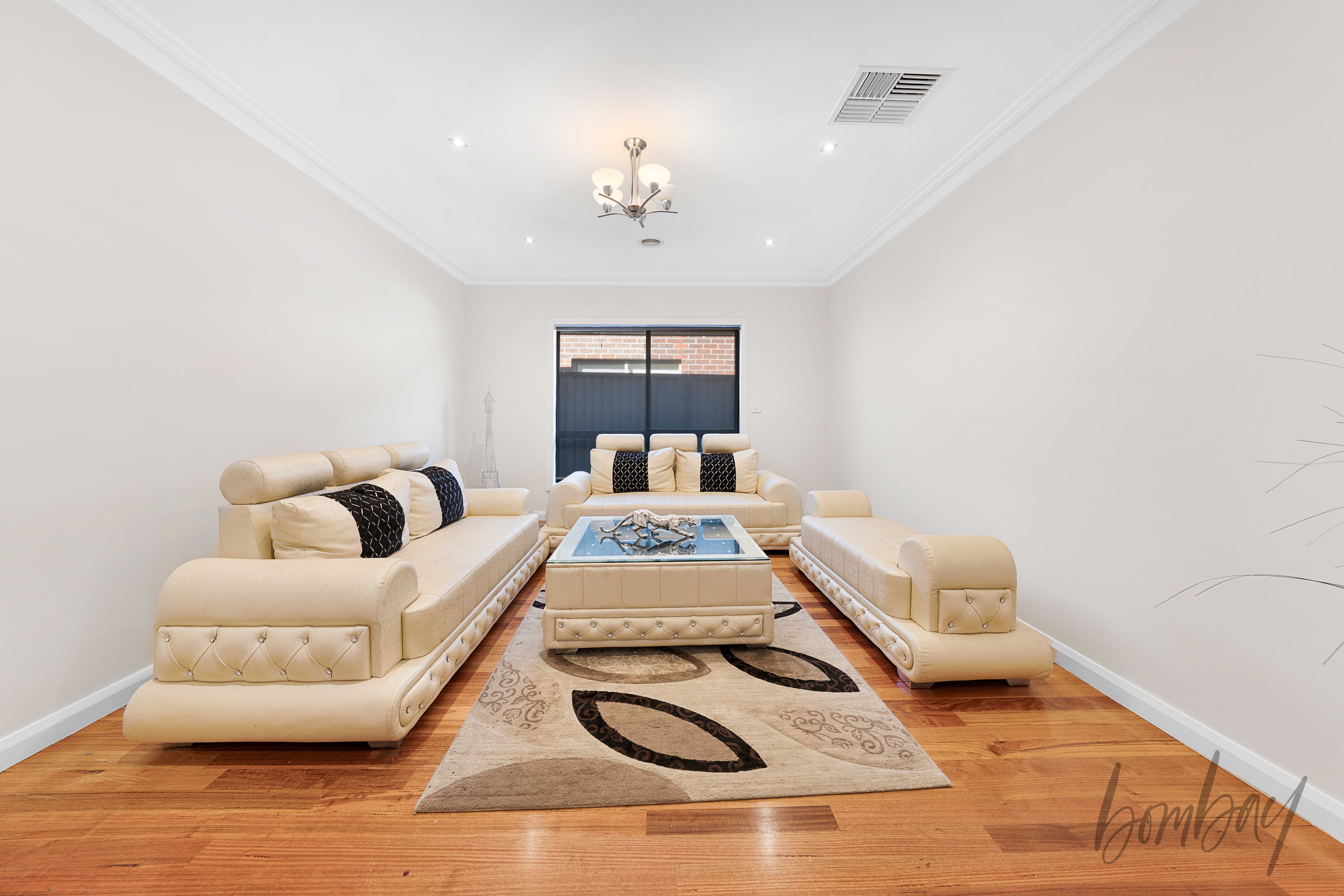 21 WATTLETREE STREET, Craigieburn VIC 3064 - Image 7