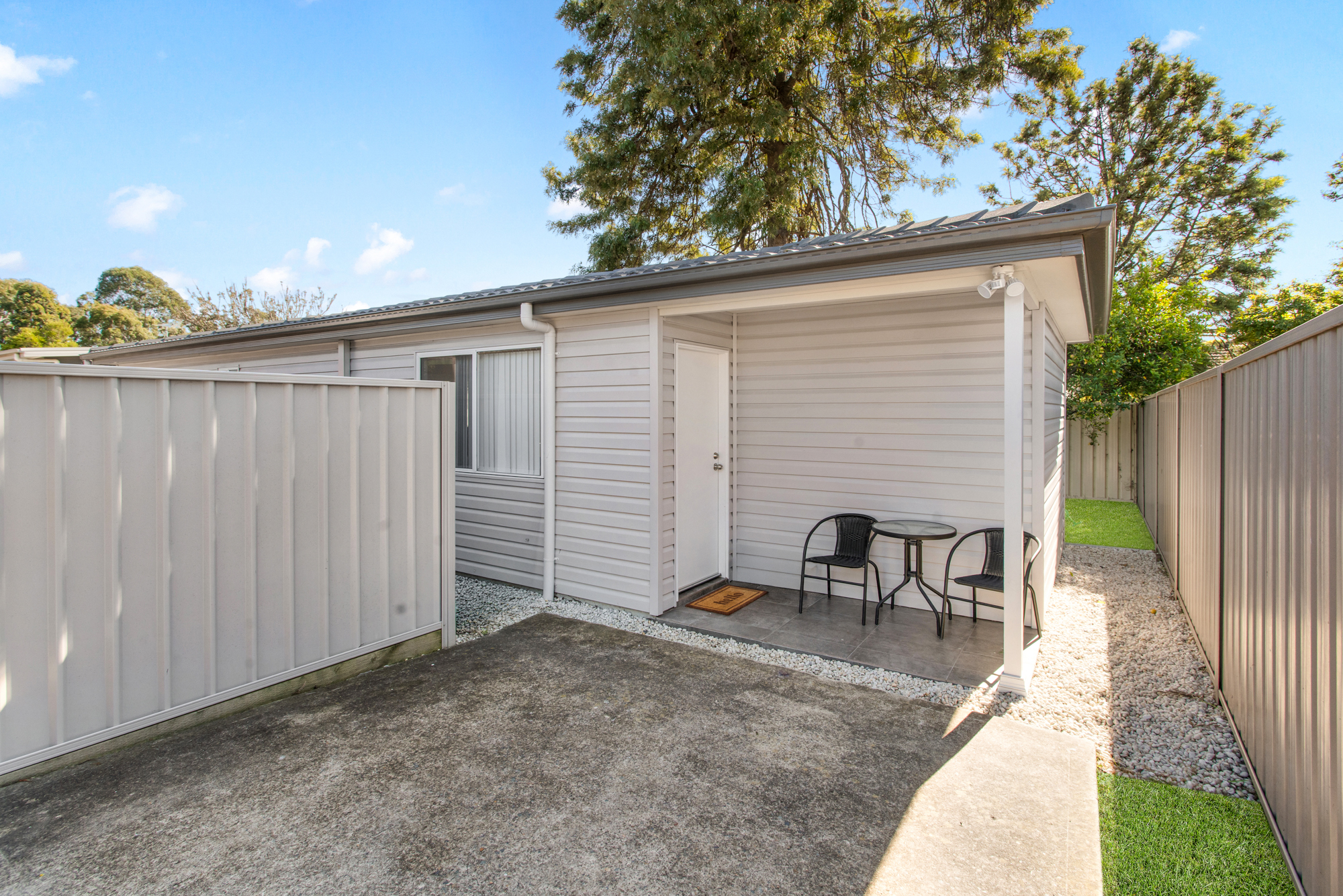 33 Gregory Avenue, Oxley Park, NSW 2760 - Image 2