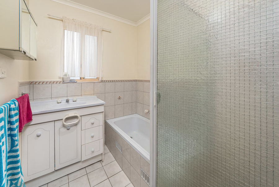 1 4 ALICE TERRACE, MURRAY BRIDGE SA 5253 - Image 8