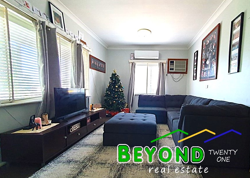 6 Strickland Street, Gilgandra, NSW 2827 - Image 2