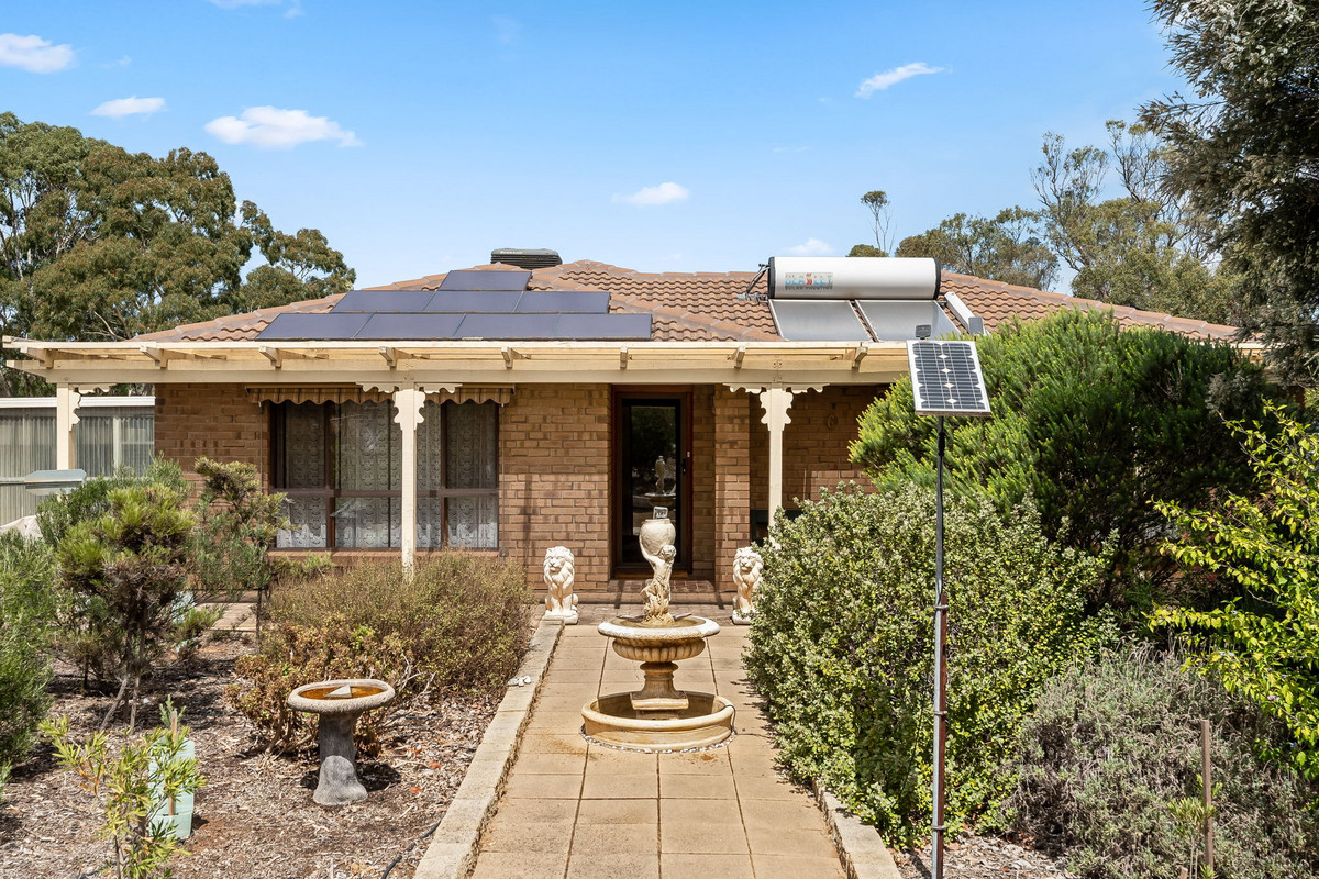 6 Burnside Road, Strathalbyn, SA 5255 - Image 1
