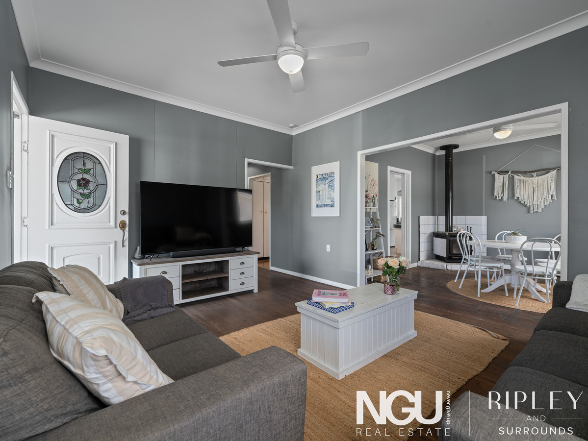 9 ORANGEFIELD STREET, Eastern Heights QLD 4305 - Image 4