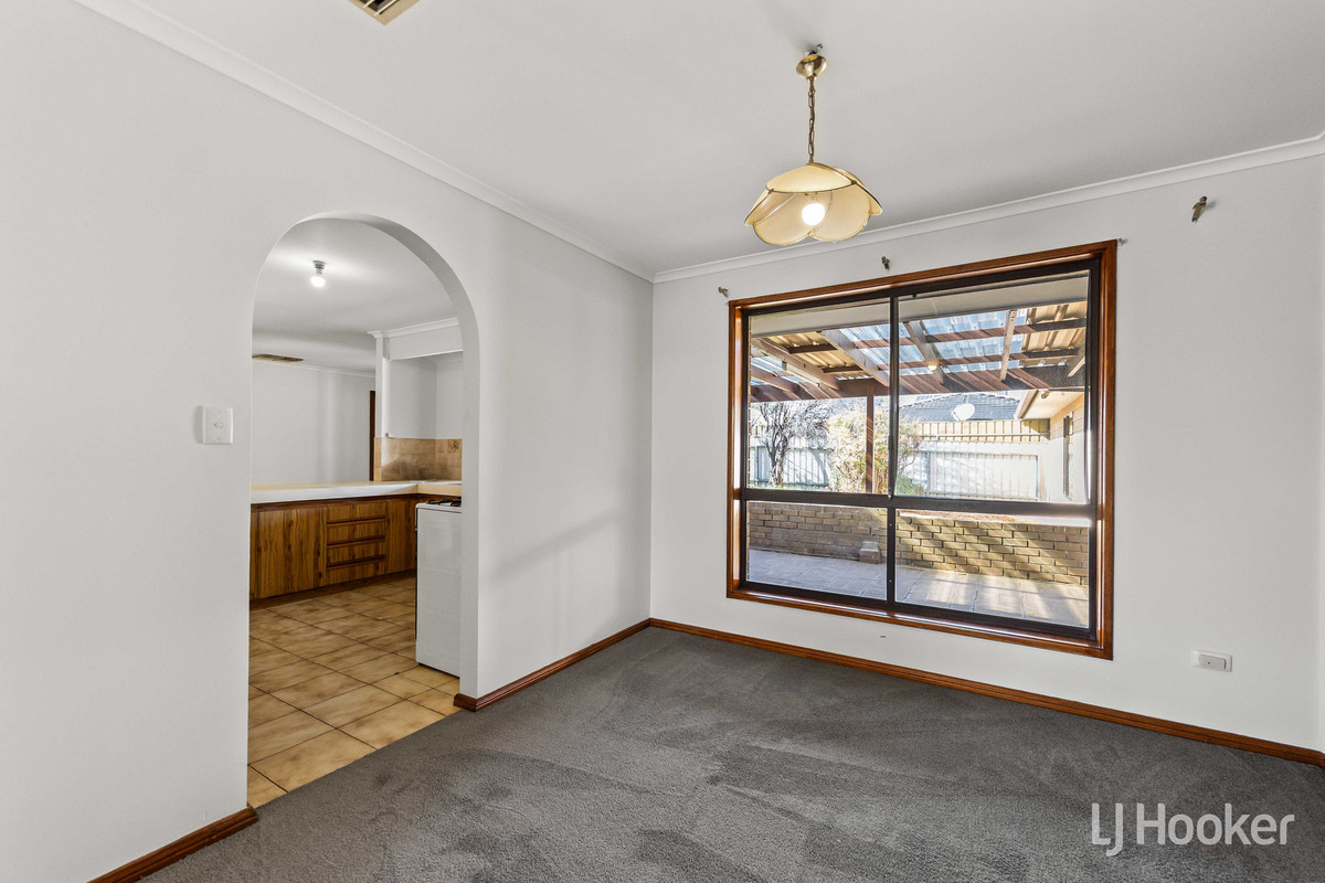 59 Tareena Street, Craigmore, SA 5114 - Image 8