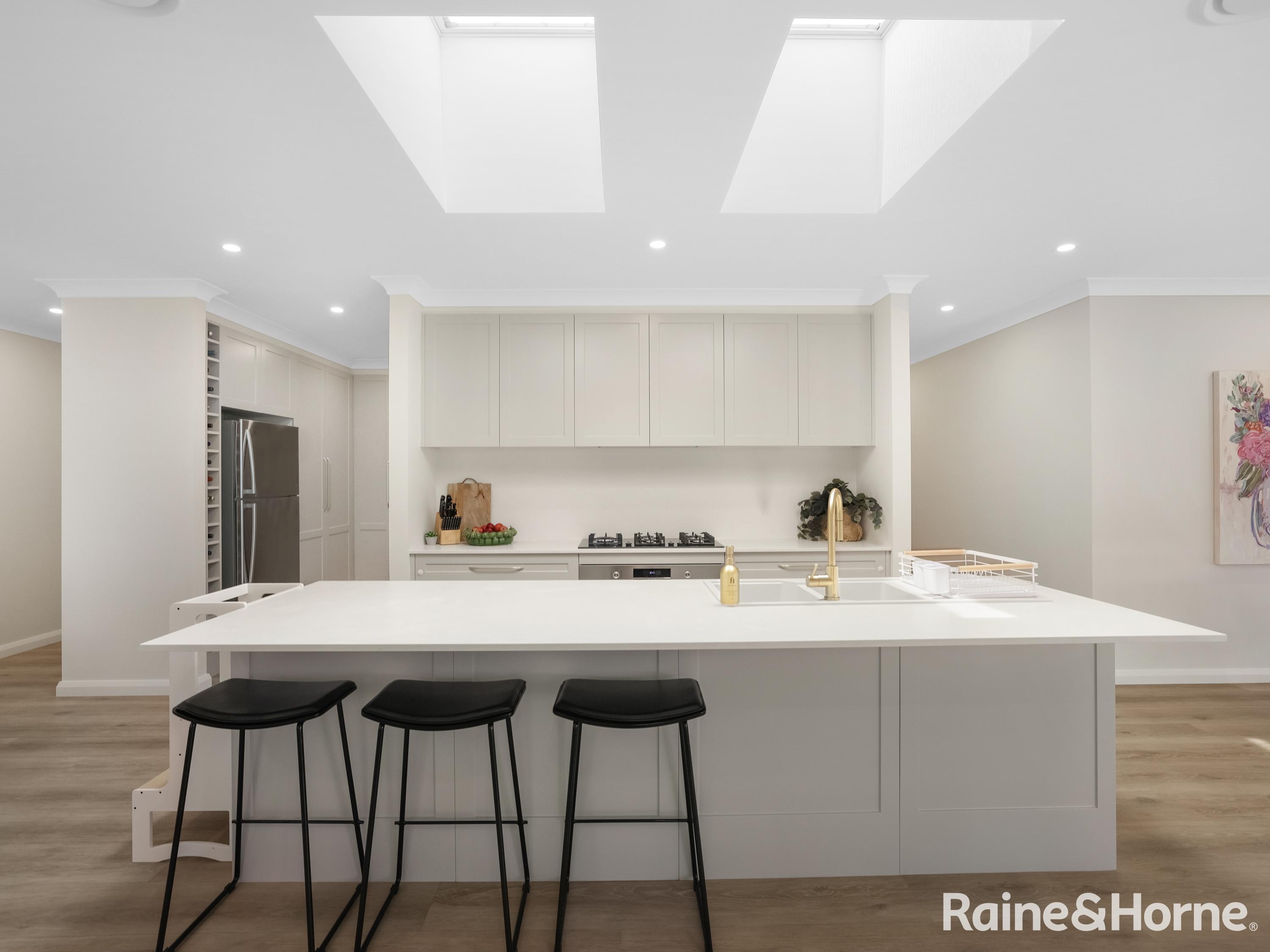 4-bedroom house at 10 DOVEY DRIVE, Kelso NSW 2795, Bathurst, New South Wales