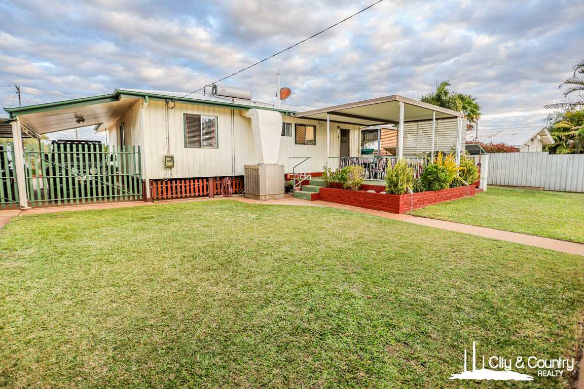 21 Moore Crescent, Mornington QLD 4825 - Image 3