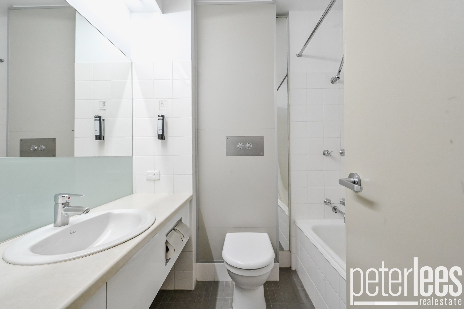 506/3-11 Earl Street, Launceston, TAS 7250 - Image 4