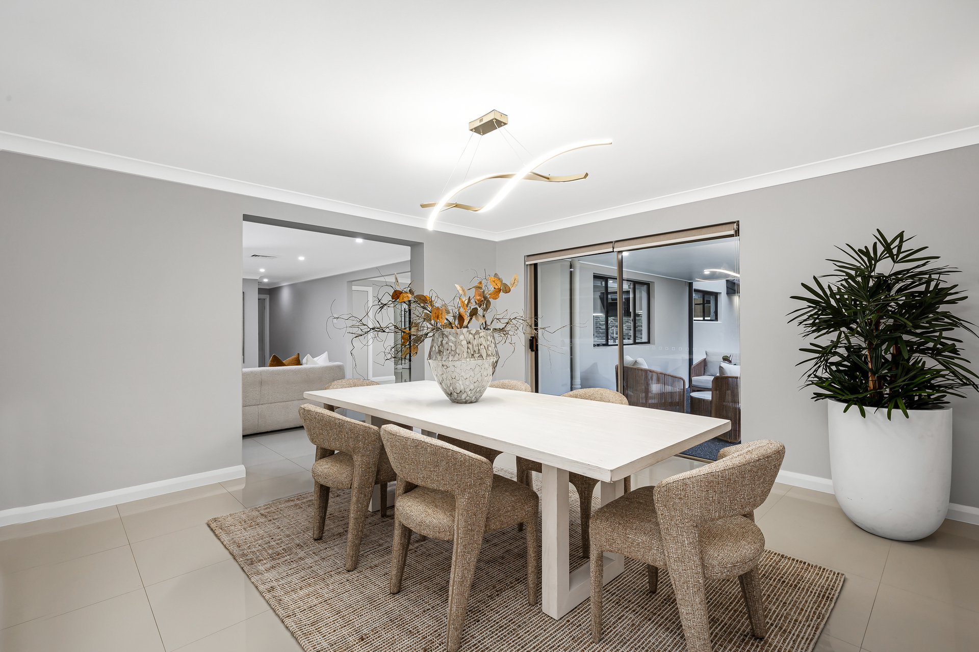 5-bedroom house at 33 Mariner Crescent, Abbotsbury, NSW 2176, Fairfield, New South Wales