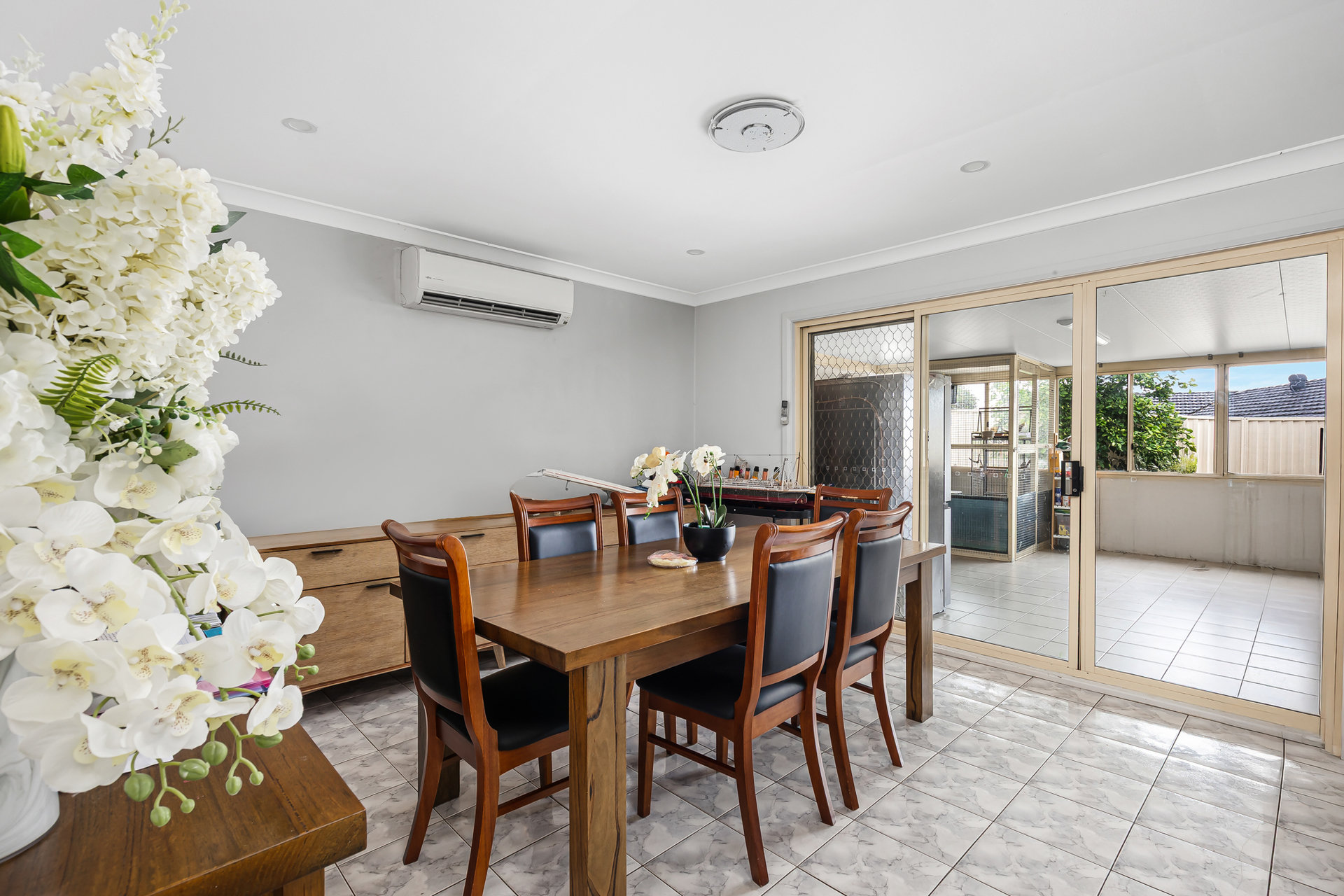 8 BARRON PLACE, Bossley Park NSW 2176 - Image 3