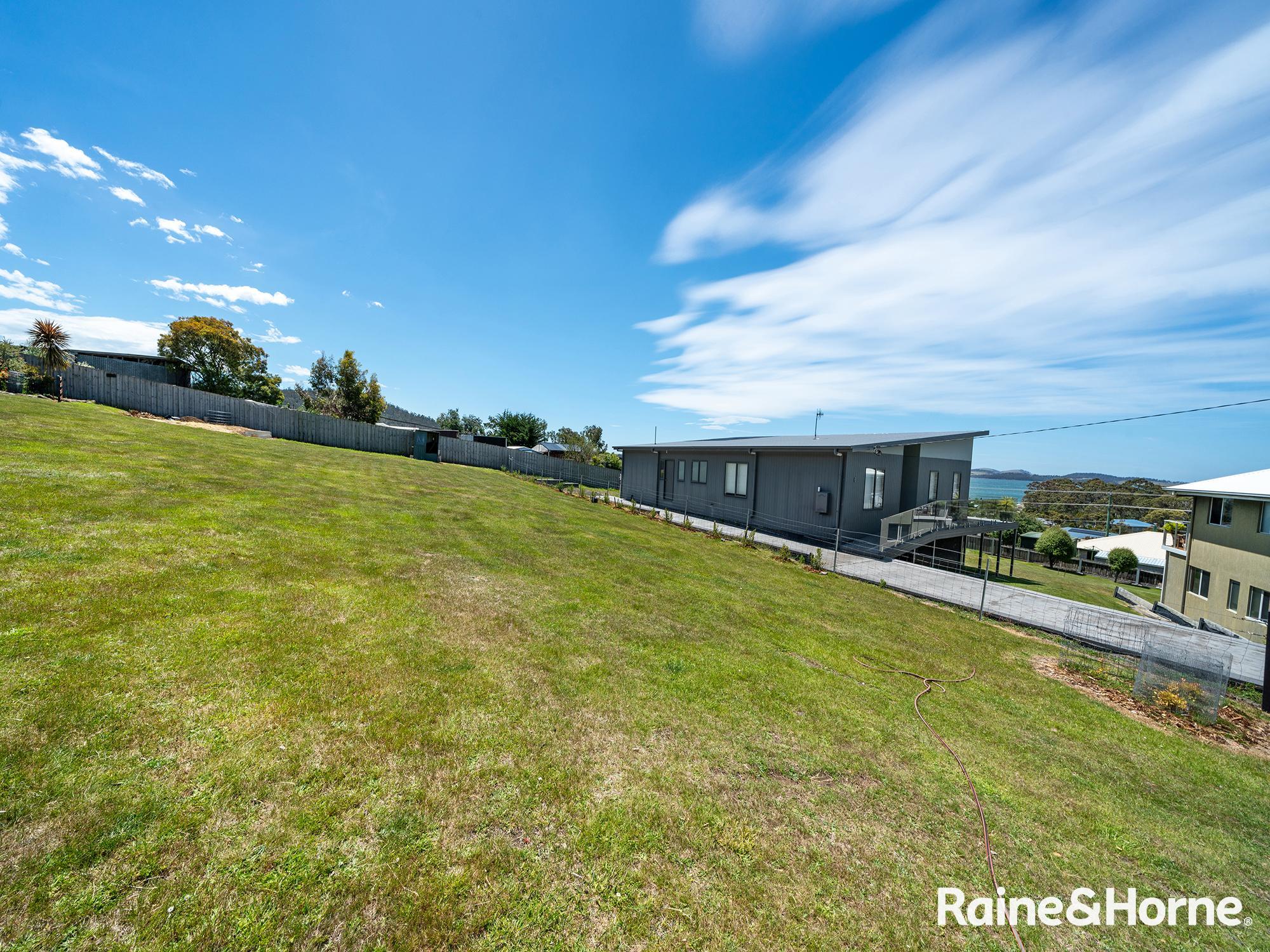 10 Sea View Crescent, Orford, Tas, 7190 - Image 9