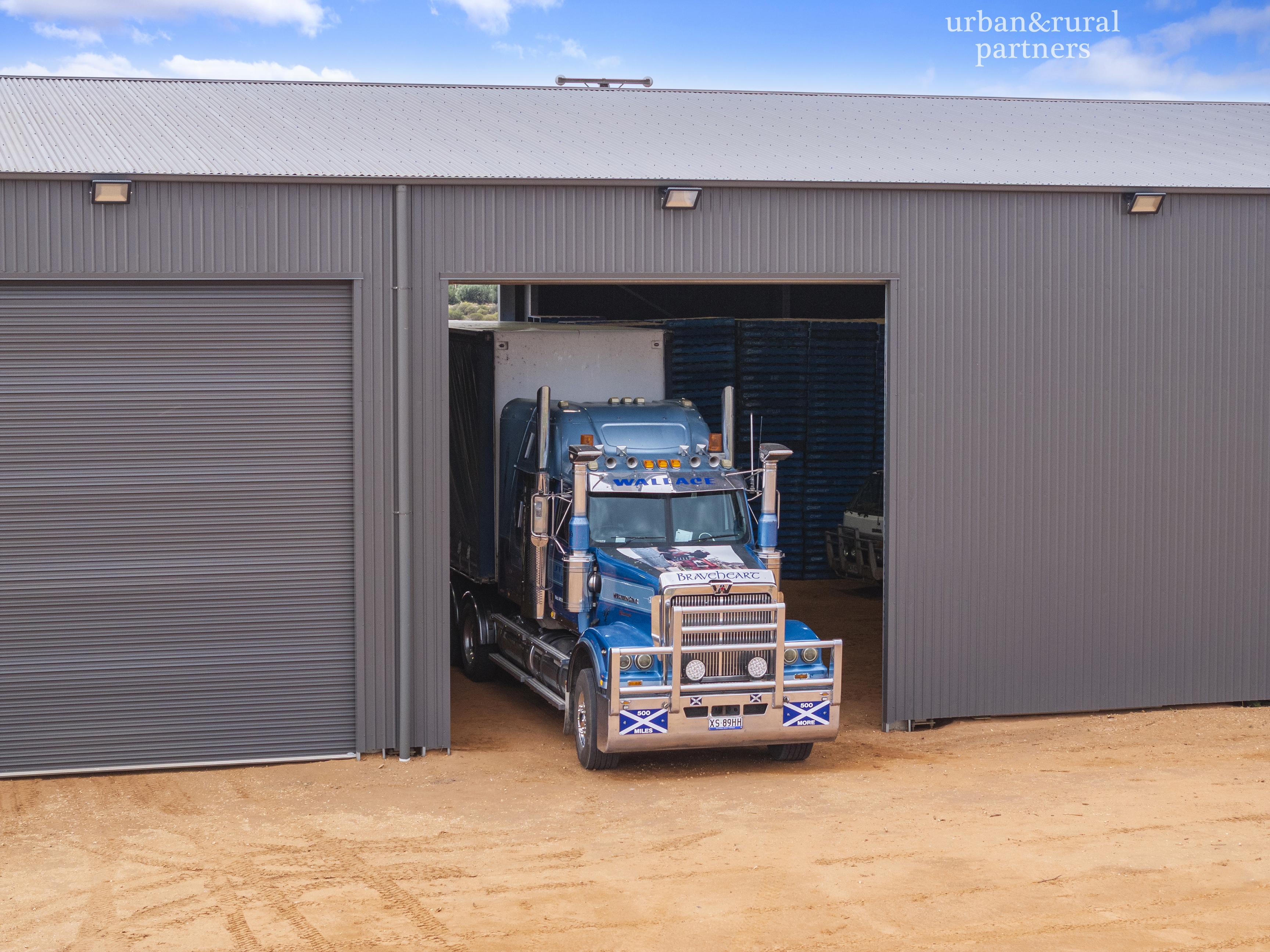 5-bedroom house at 123 Elephant Trunk Road, Cobdogla, SA 5346, Berri Barmera, South Australia