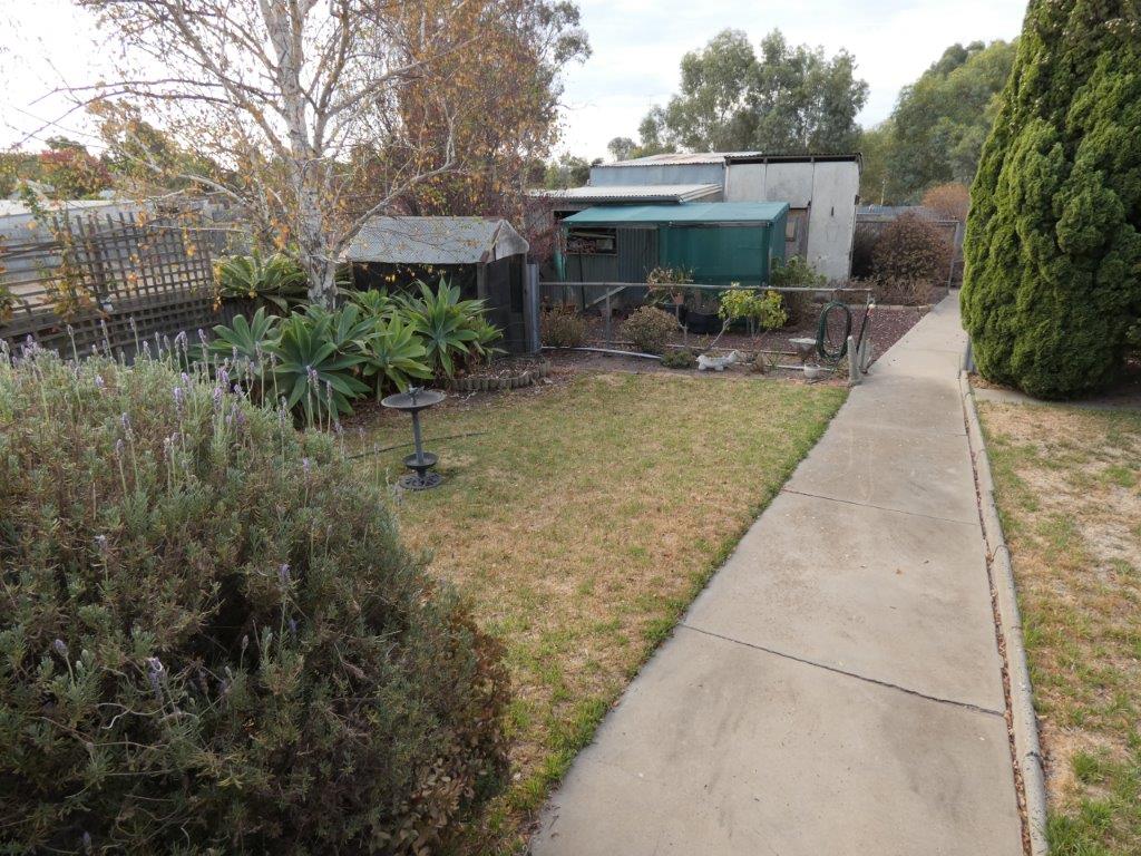 3-bedroom house at 7 Darts Avenue, Rainbow, VIC 3424, Hindmarsh, Victoria