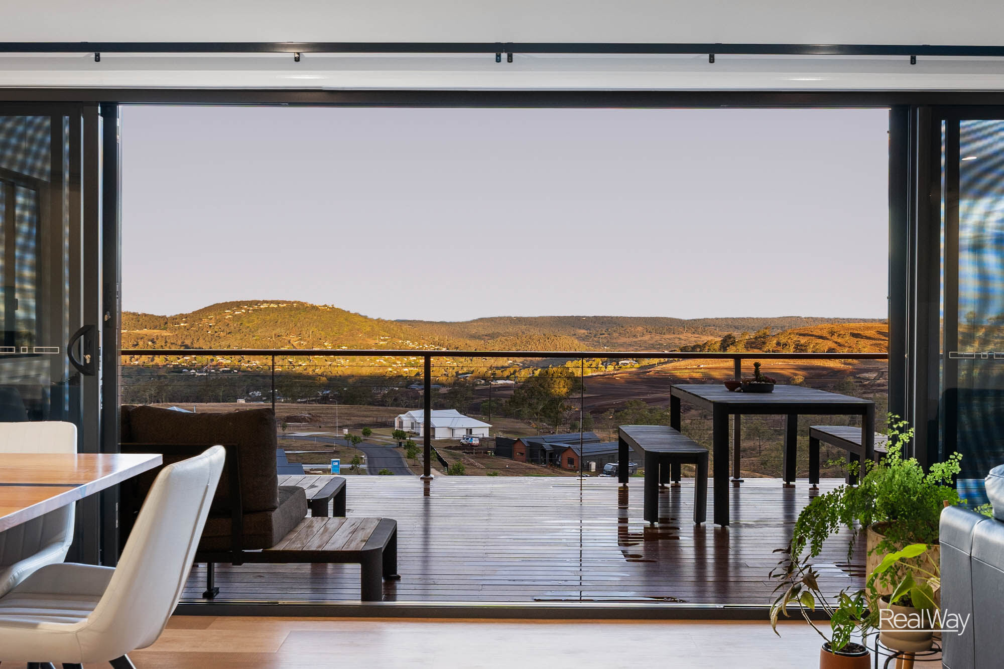 4-bedroom house at 8 SUMMIT DRIVE, Mount Rascal QLD 4350, Toowoomba, Queensland
