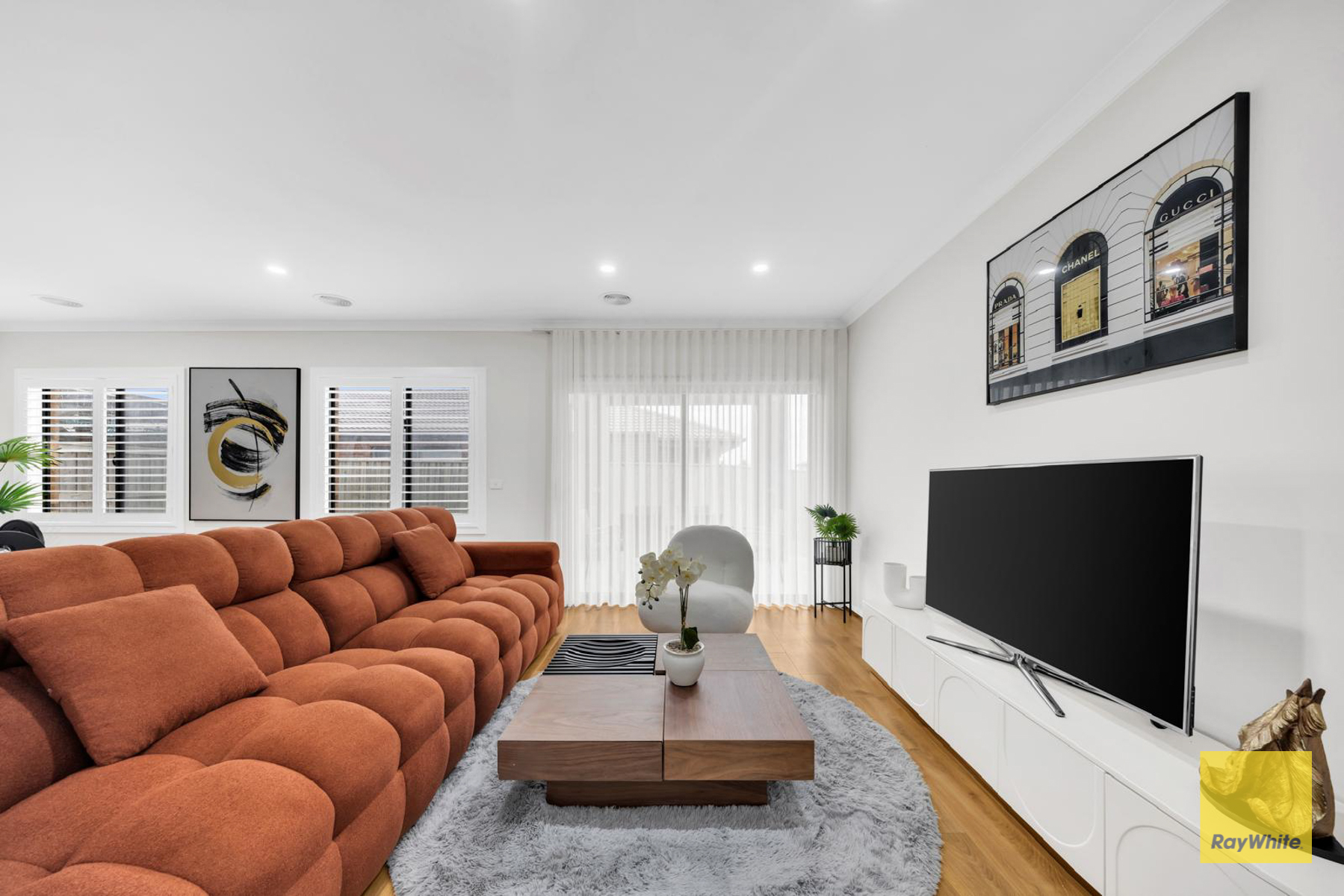 37 Mulholland Drive, Tarneit, VIC 3029 - Image 3