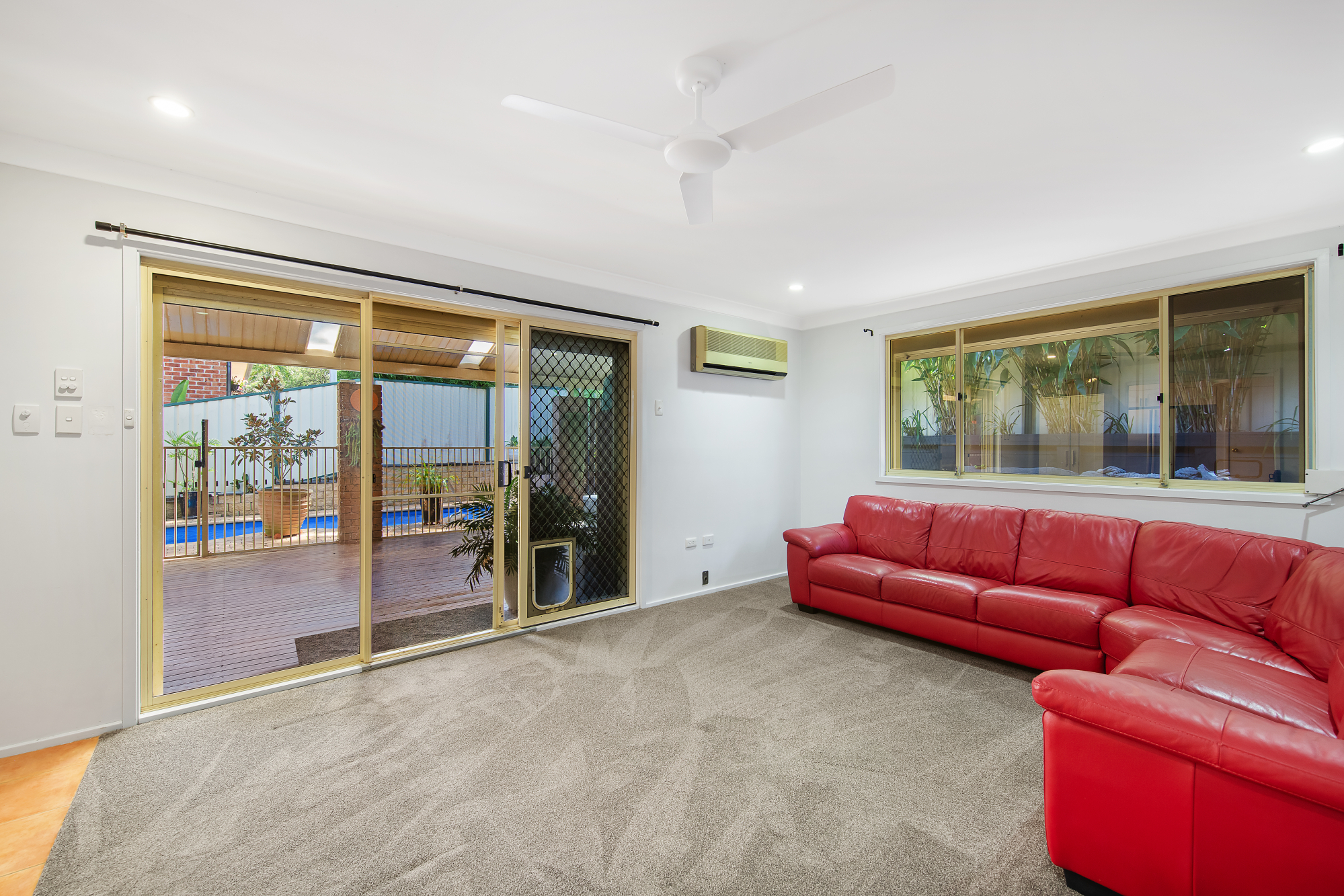 5-bedroom house at 21 Highview Street, Tumbi Umbi, NSW 2261, , New South Wales