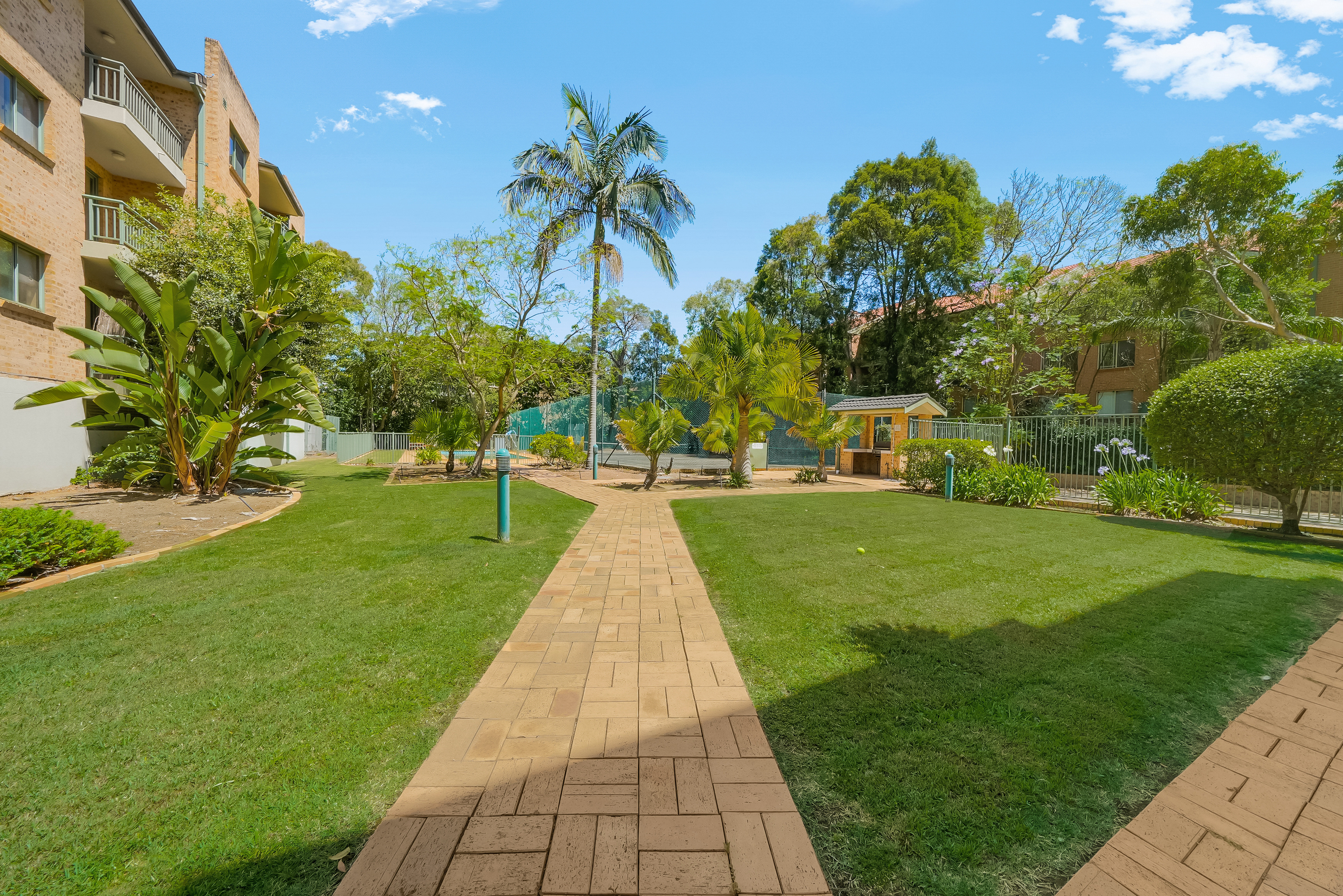 8/16 Frank Oliveri Drive, Chipping Norton, NSW 2170 - Image 10