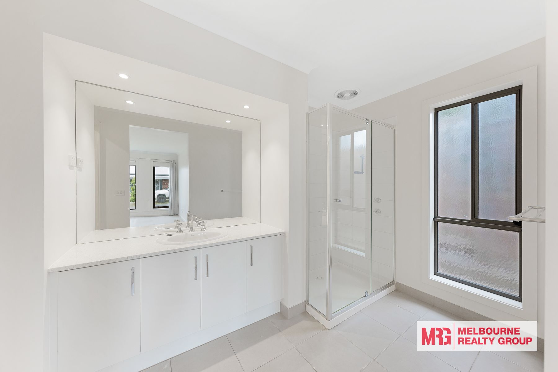 4-bedroom house at 15 Homebush Avenue, Cranbourne East, VIC 3977, Casey, Victoria