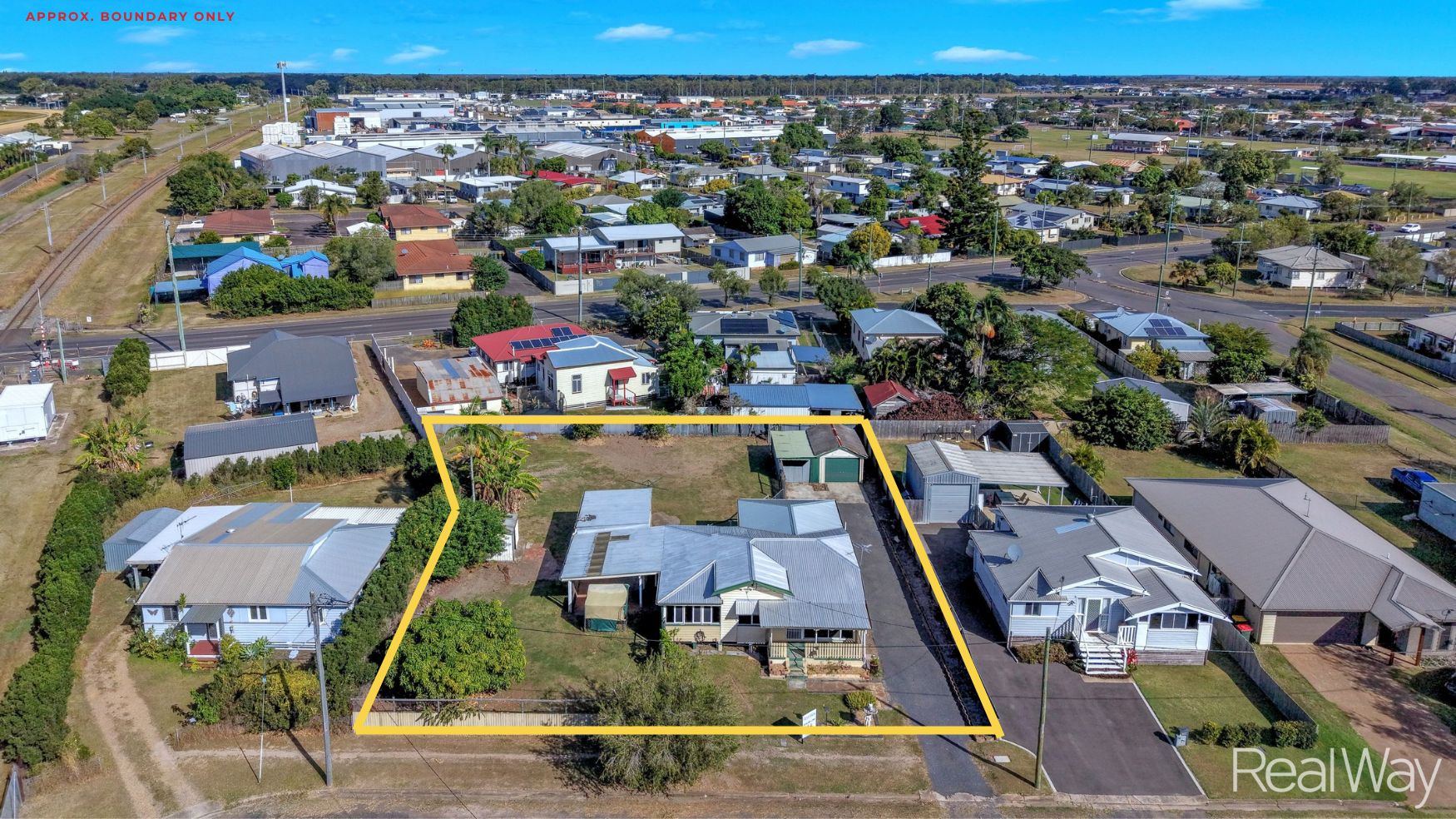 14 DUNCRAIGEN STREET, Norville QLD 4670 - Image 2