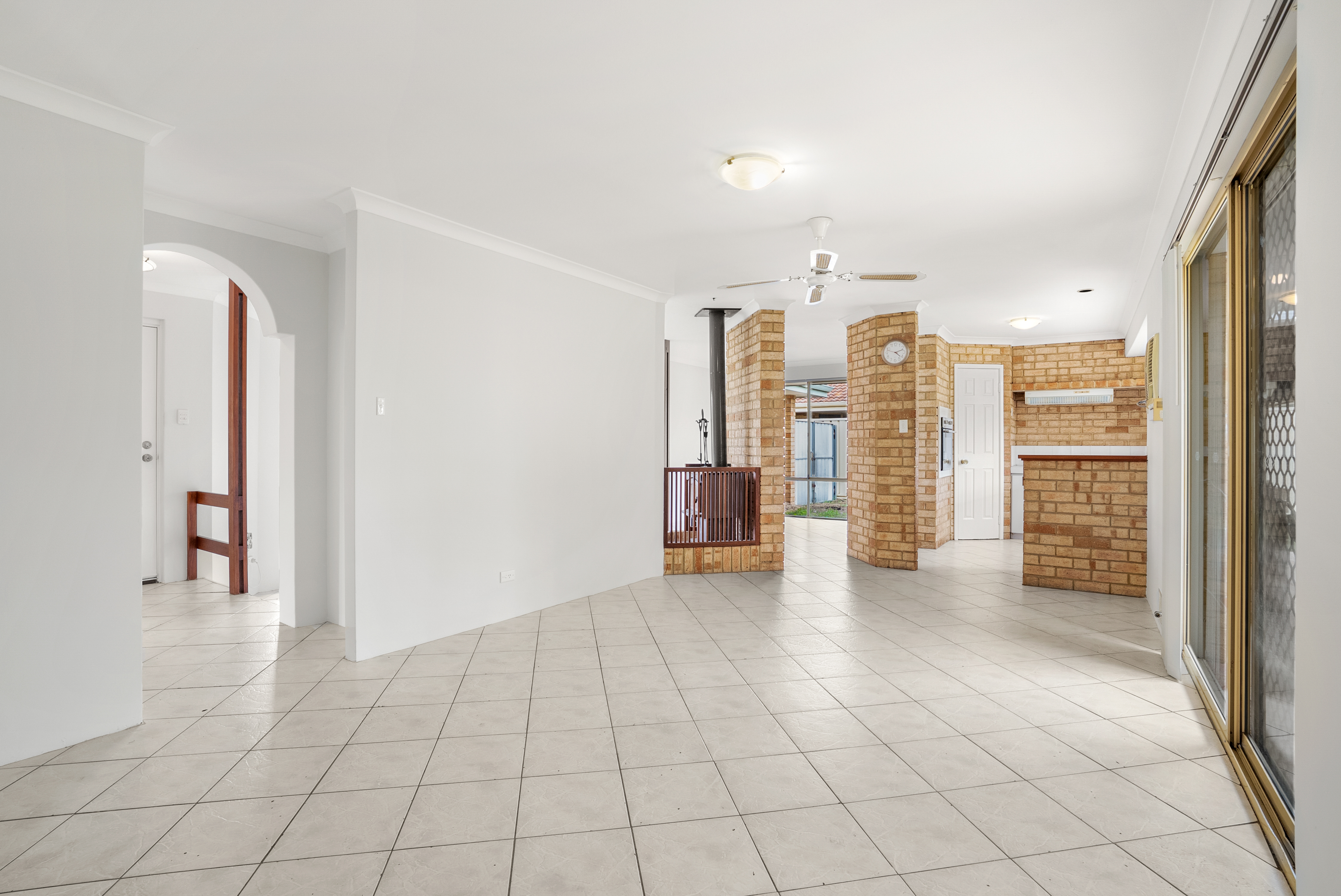 5 Lisbon Place, Warnbro, WA 6169 - Image 3