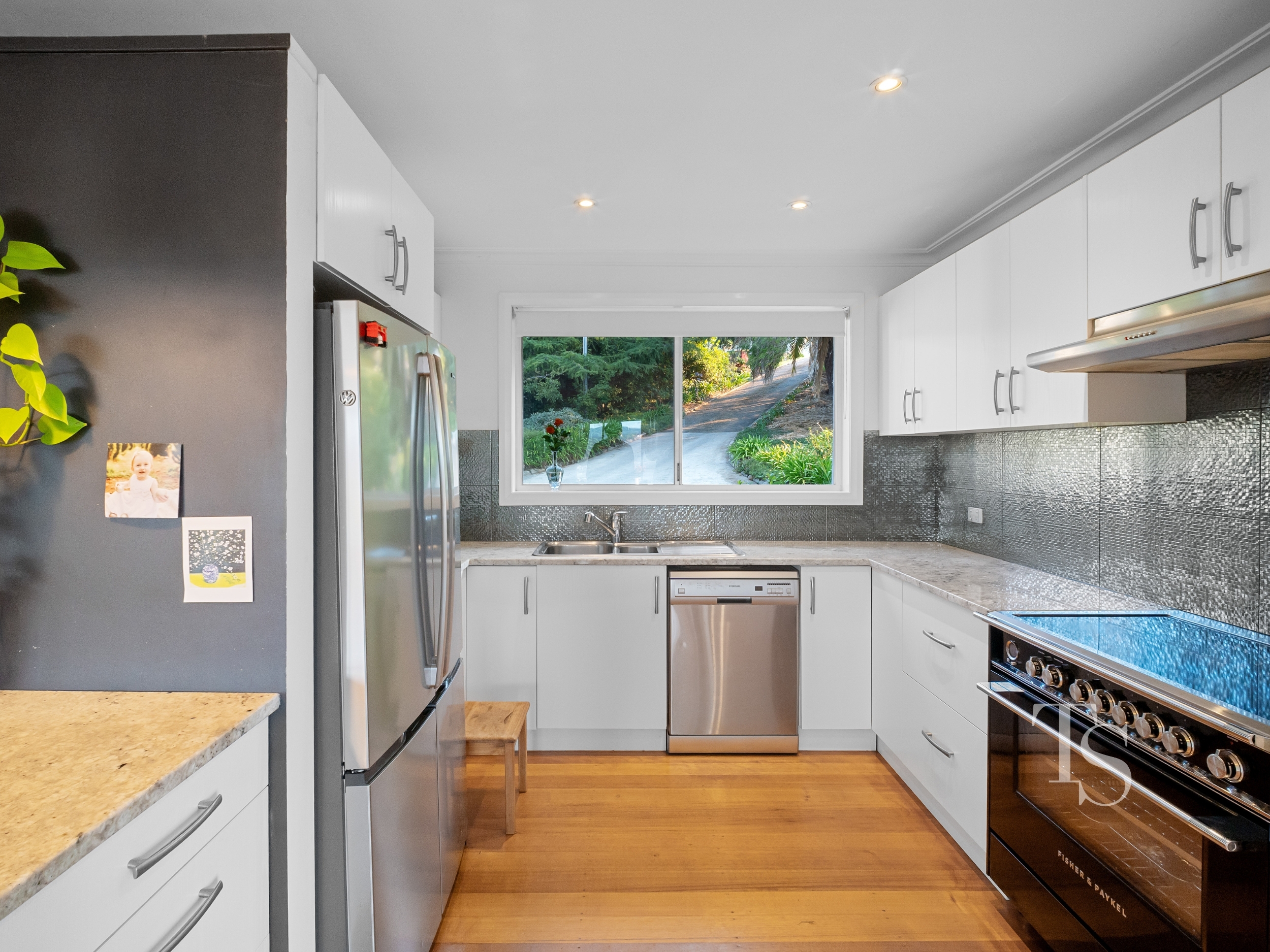 18 CRAIGLANDS COURT, West Launceston TAS 7250 - Image 5