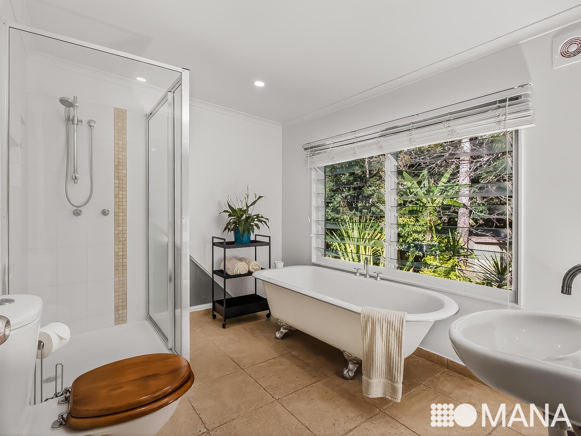 5-bedroom house at 11 WARANGA CRESCENT, Burringbar NSW 2483, Tweed, New South Wales