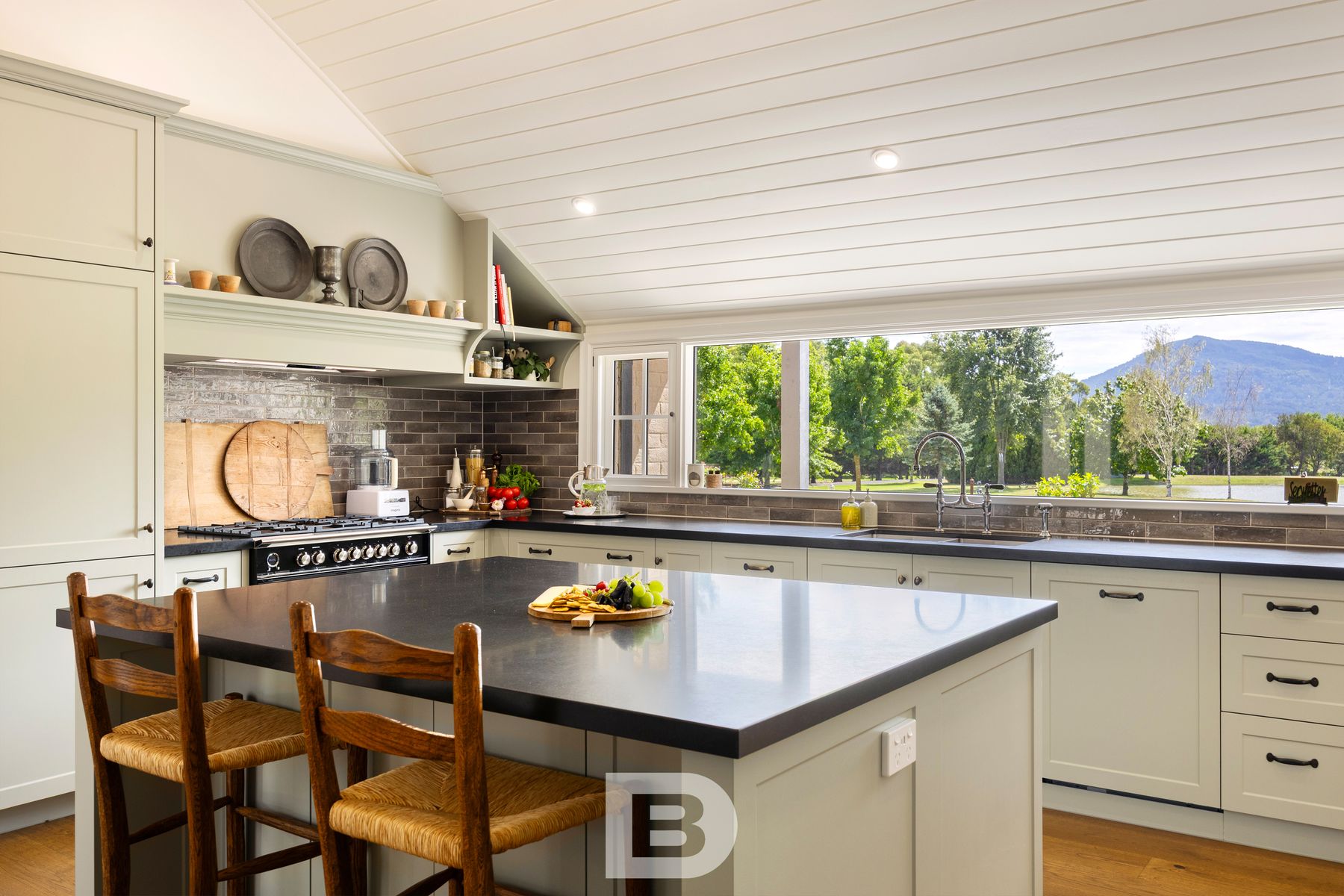 111 Kemp Road, New Gisborne, VIC 3438 - Image 5