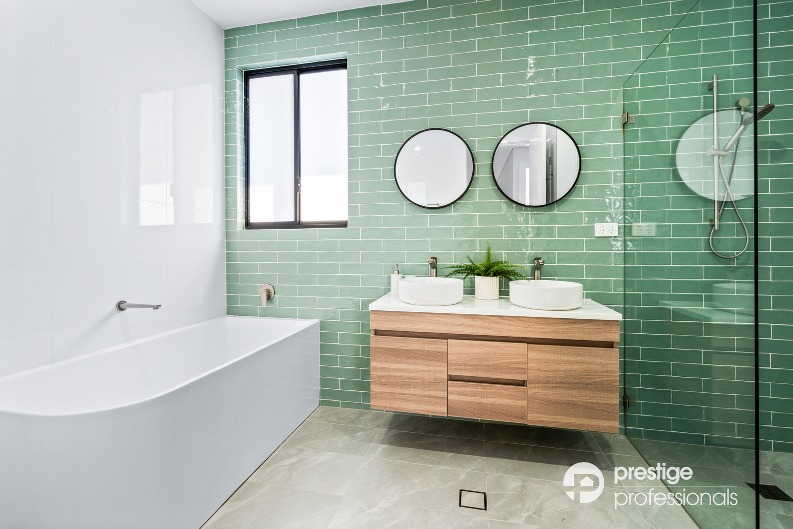 3-bedroom unit at UNIT 4 40 BUNGARRA CRESCENT, Chipping Norton NSW 2170, Liverpool, New South Wales