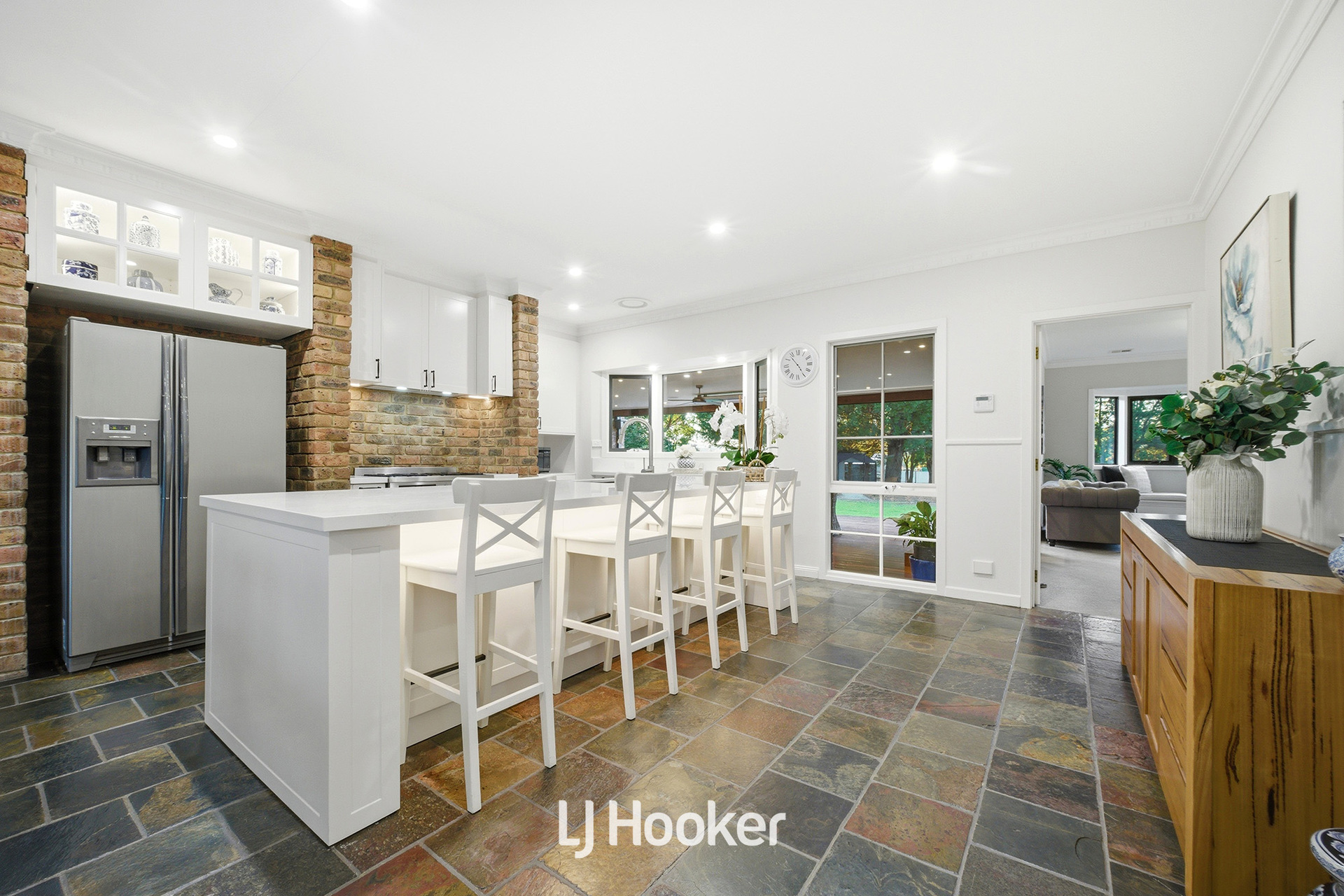 9-10 Tandderwen Court, Narre Warren North, VIC 3804 - Image 5