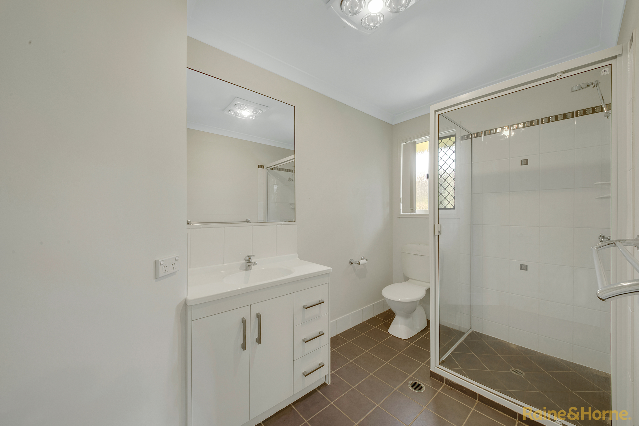 3-bedroom unit at 2/20 Reinaerhoff Crescent, Glen Eden, QLD 4680, Gladstone, Queensland