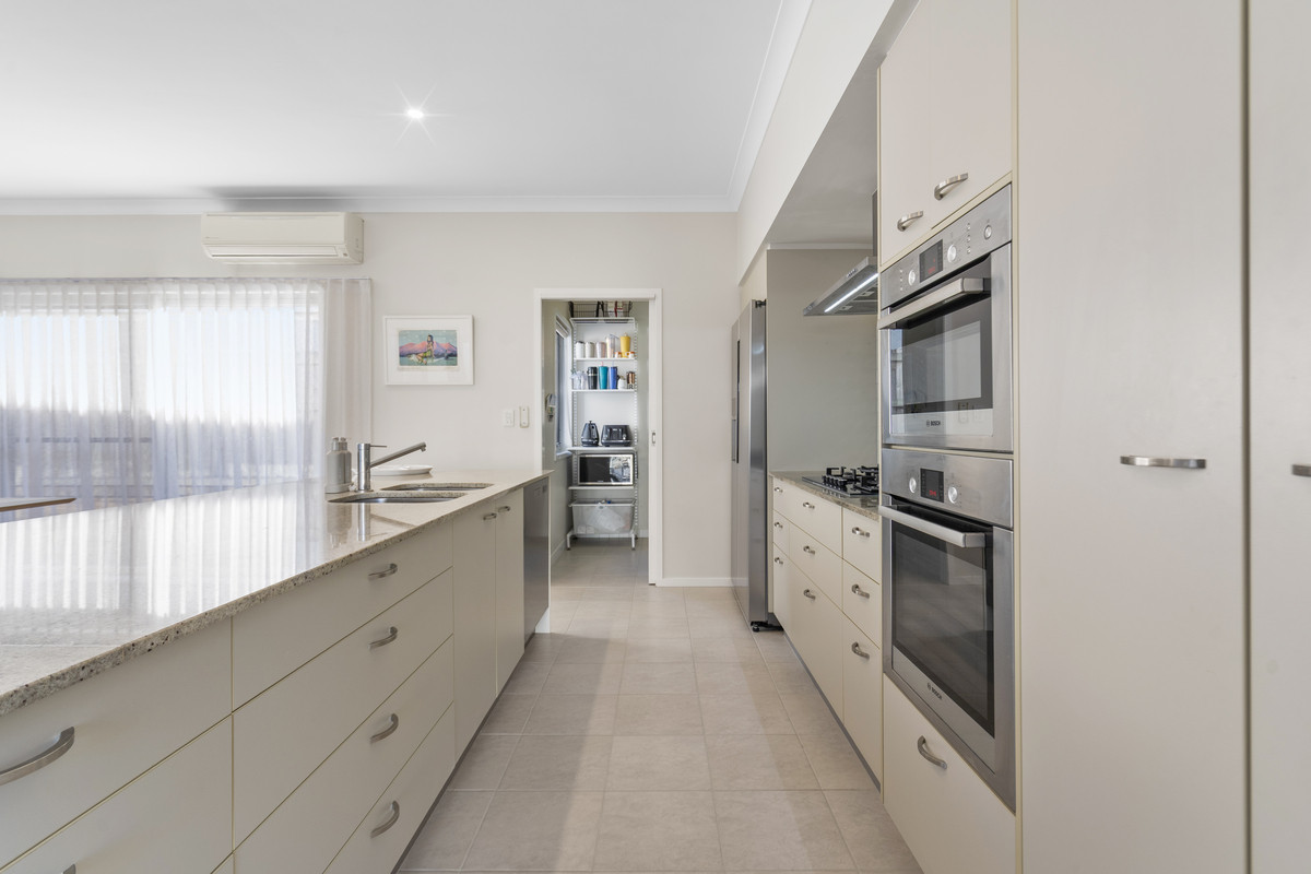 4-bedroom house at 14 Torrens Crescent, Wakerley, QLD 4154, Brisbane, Queensland