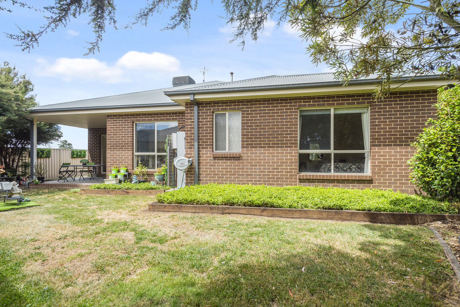 3-bedroom unit at 3/76 Barry Street, Romsey, VIC 3434, Macedon Ranges, Victoria