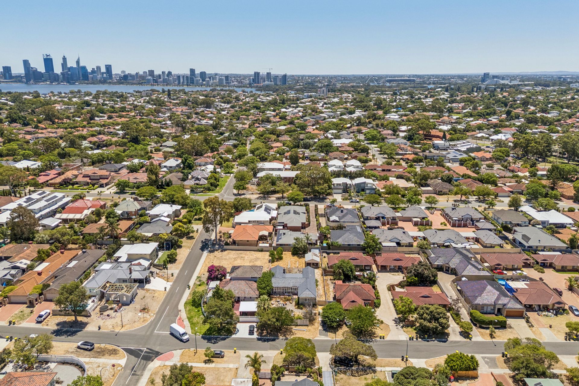 74 Hobbs Avenue, Como, WA 6152 - Image 7